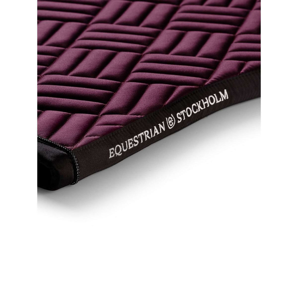 Equestrian Stockholm Mantilla Modern saltando Purple Night