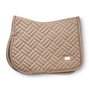Equestrian Stockholm Mantilla Modern saltando Sand