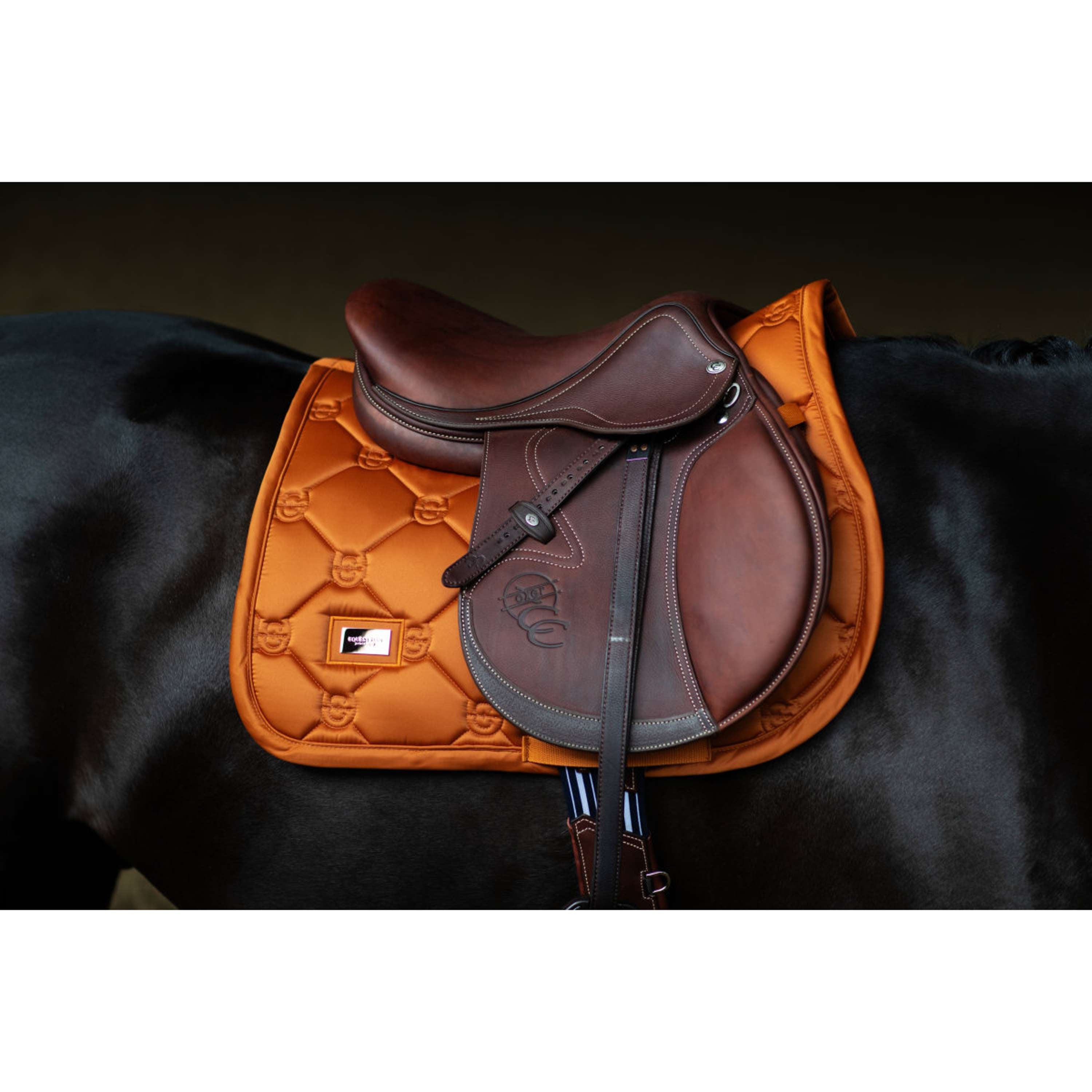 Equestrian Stockholm Mantilla Satin Saltando Chestnut
