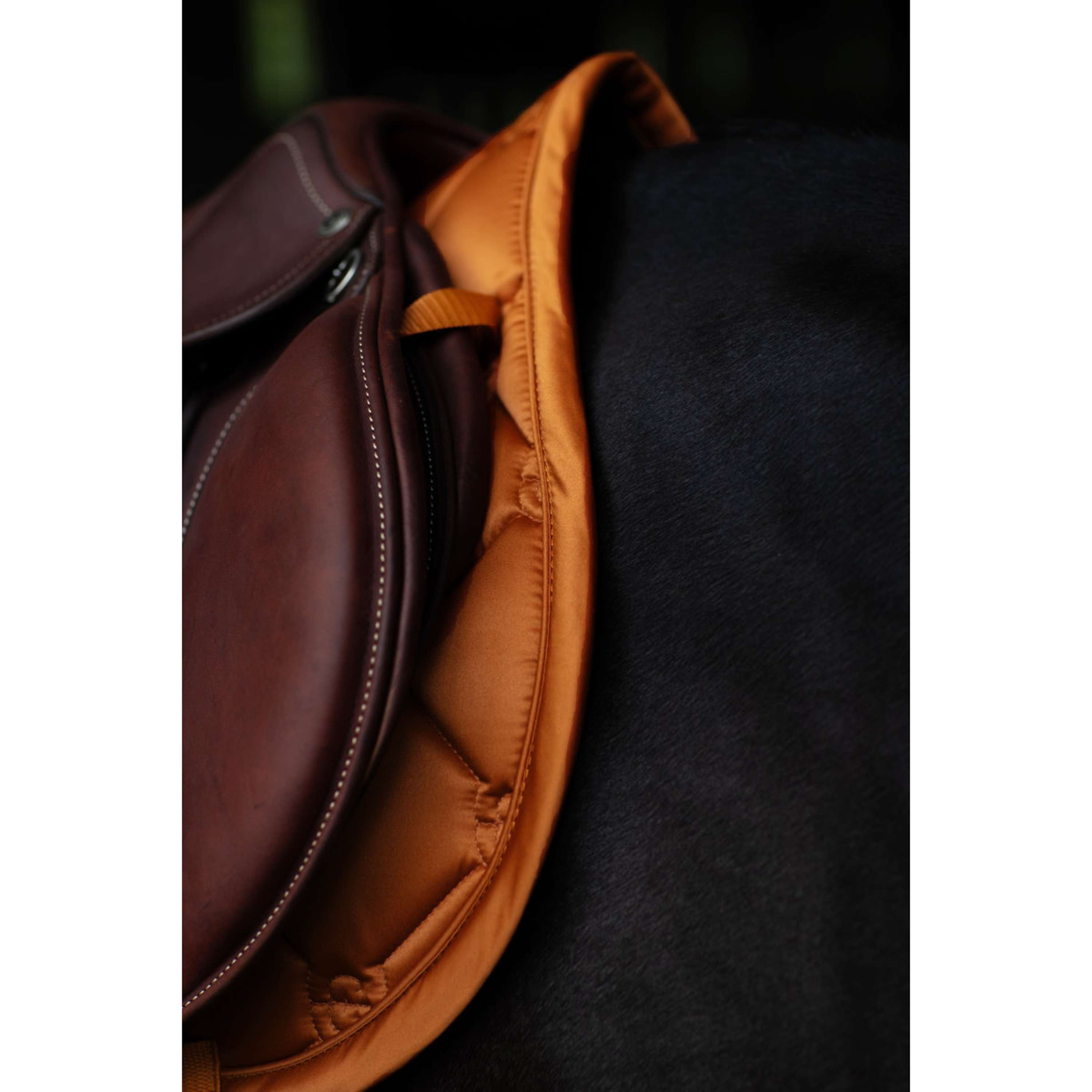 Equestrian Stockholm Mantilla Satin Saltando Chestnut