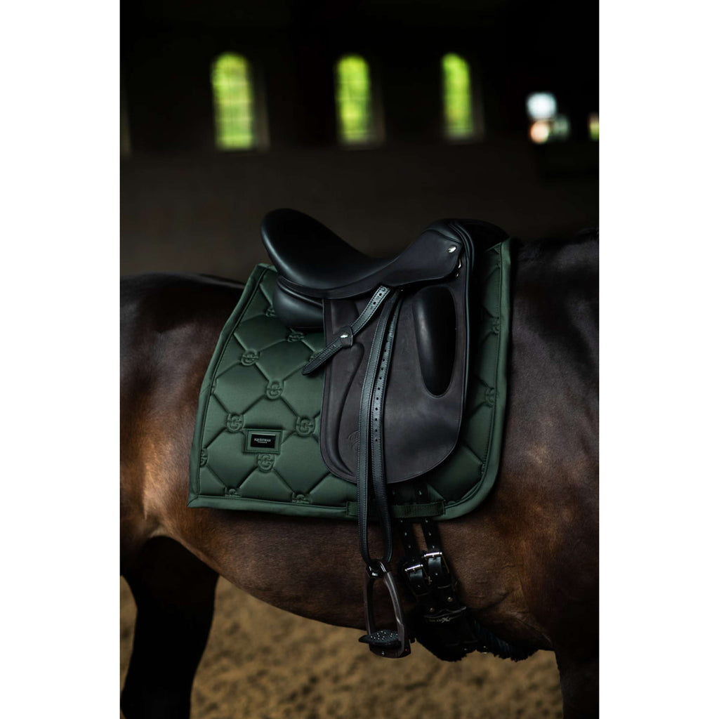 Equestrian Stockholm Mantilla Satin Doma Clásica Sycamore Green