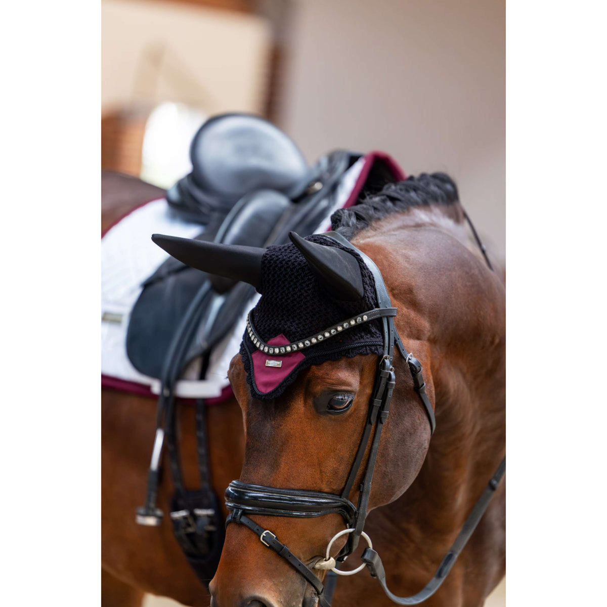 Equestrian Stockholm Bonete para Orejas Soundless Merlot