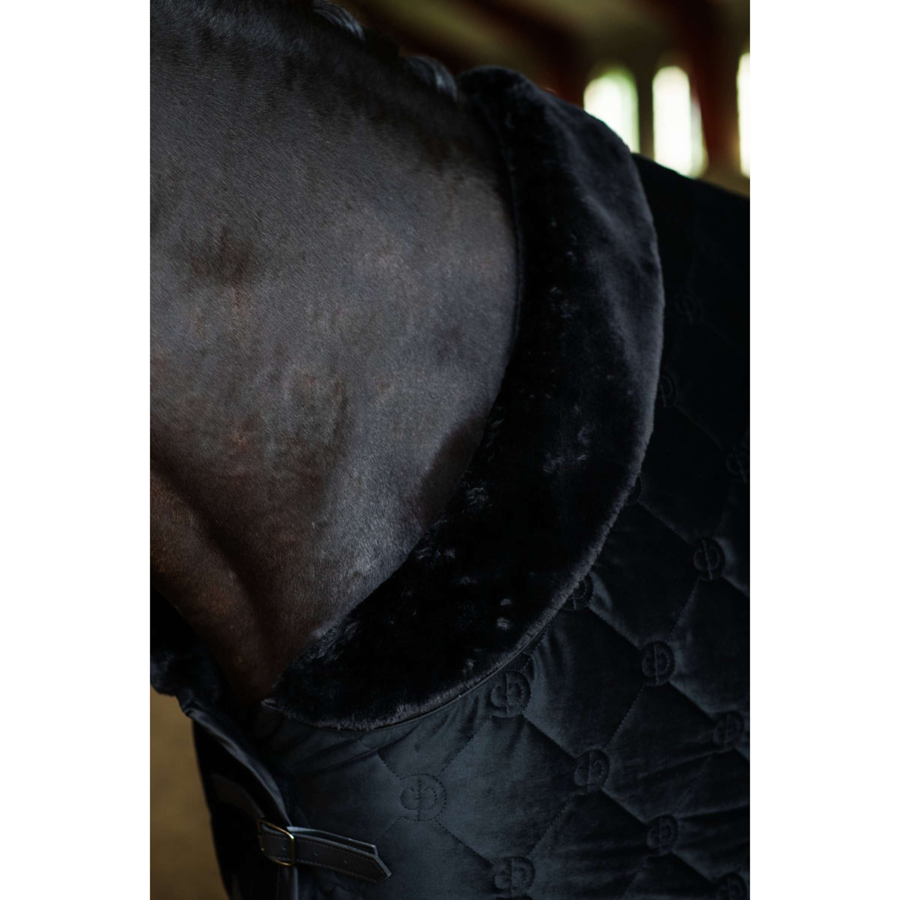 Equestrian Stockholm Manta de Forro Polar Velvet Negro
