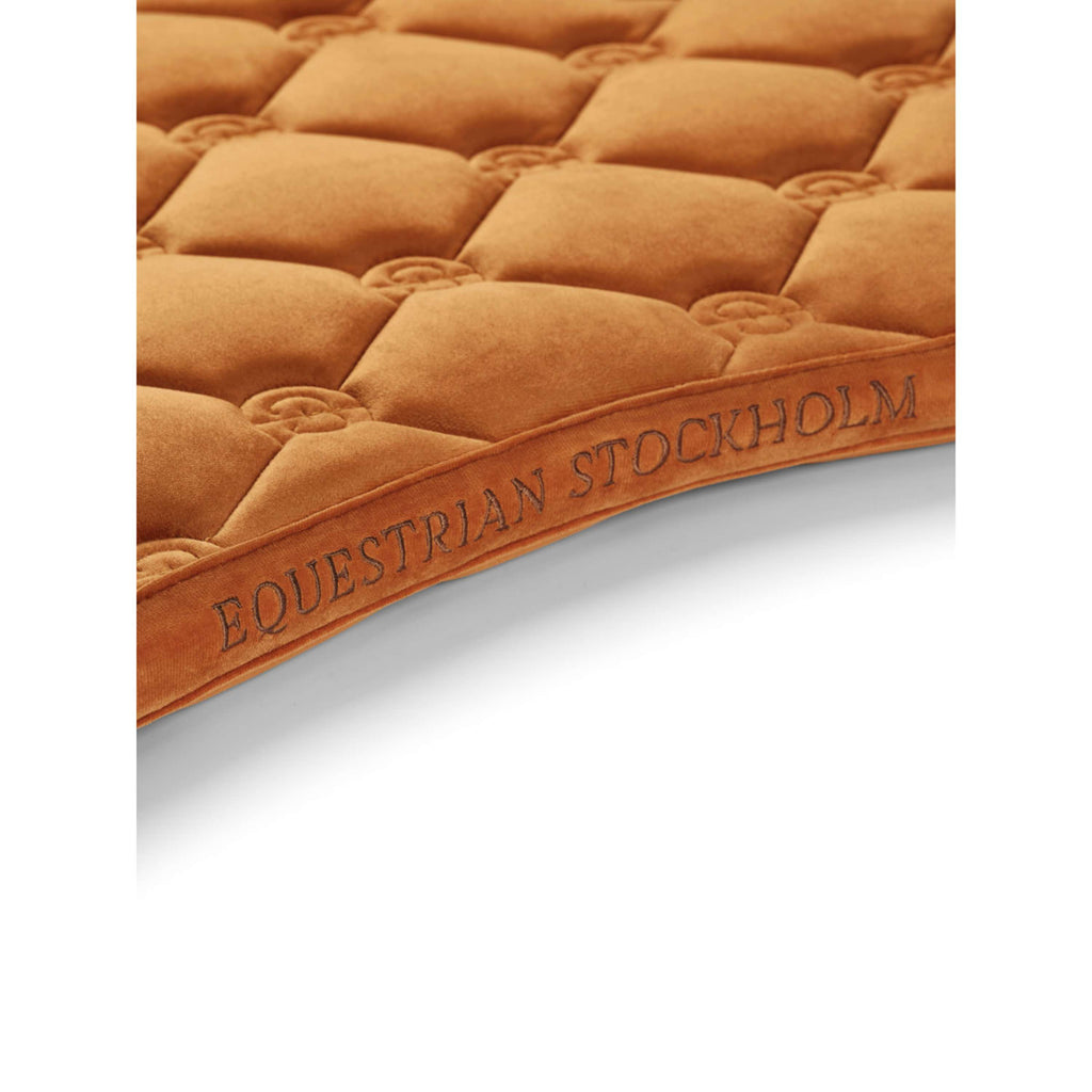 Equestrian Stockholm Mantilla Velvet Saltando Chestnut