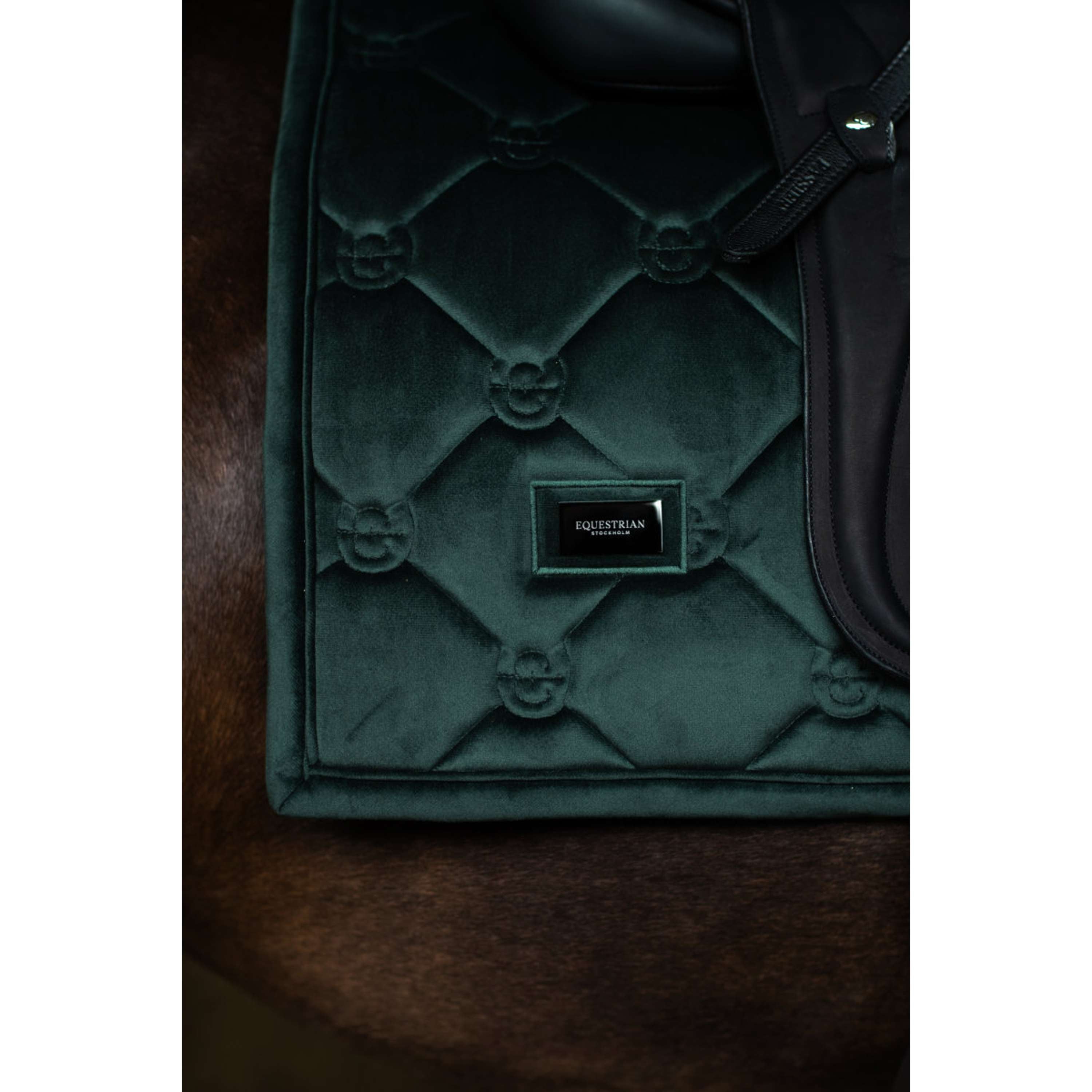 Equestrian Stockholm Mantilla Velvet Doma Clásica Sycamore Green