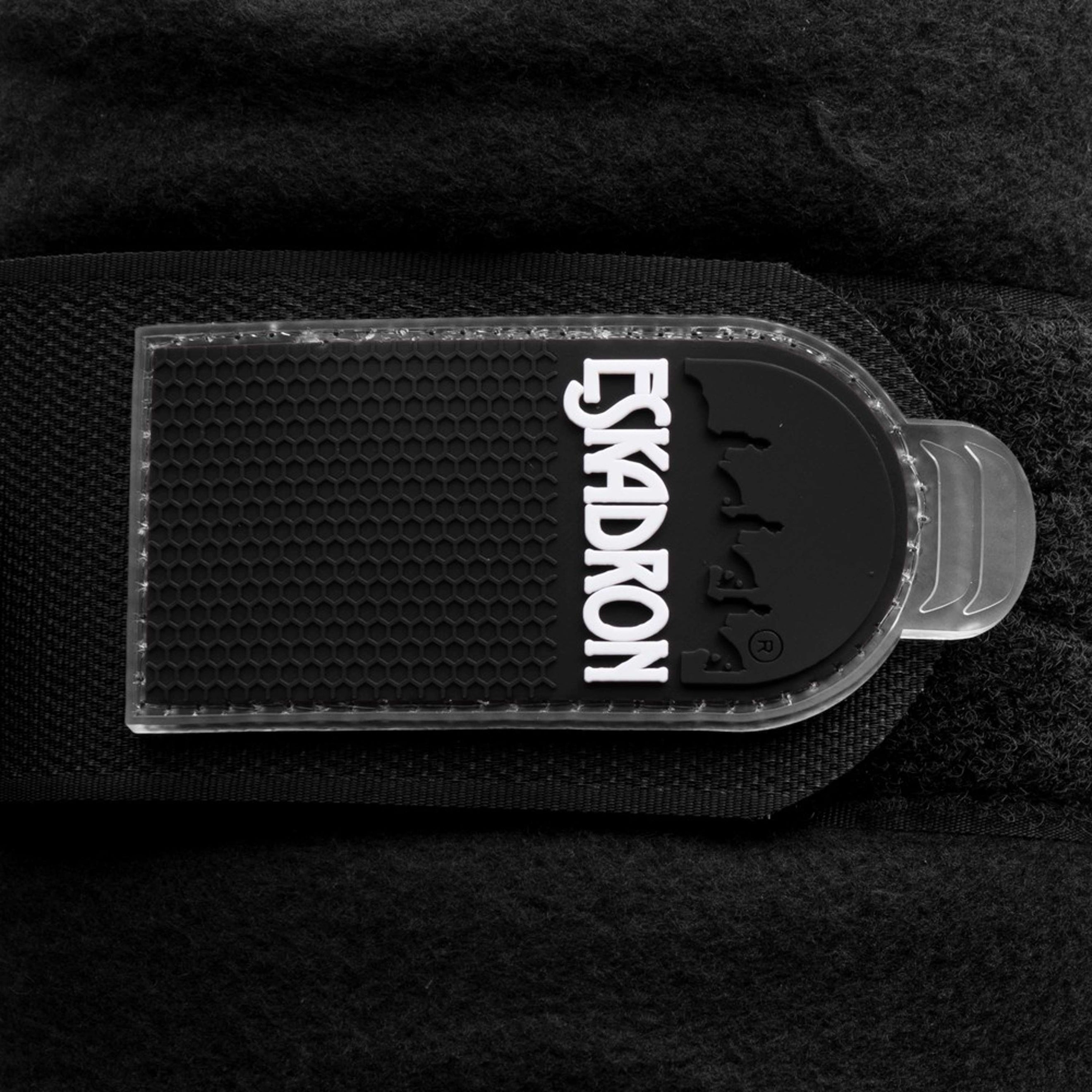 Eskadron Vendas de Forro Polar Uni Negro Eskadron Vendas de Forro Polar Uni Negro