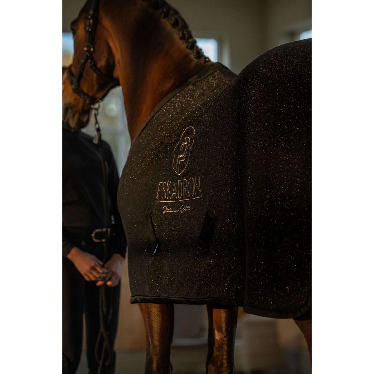 Eskadron Manta para el sudor Platinum '26 Jersey Sparkle Negro