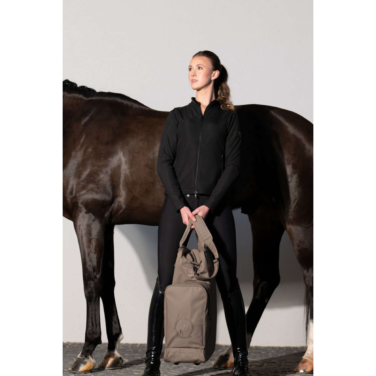 Eskadron Bolsa para Casco/Botas Platinum '25 Smoky Taupe