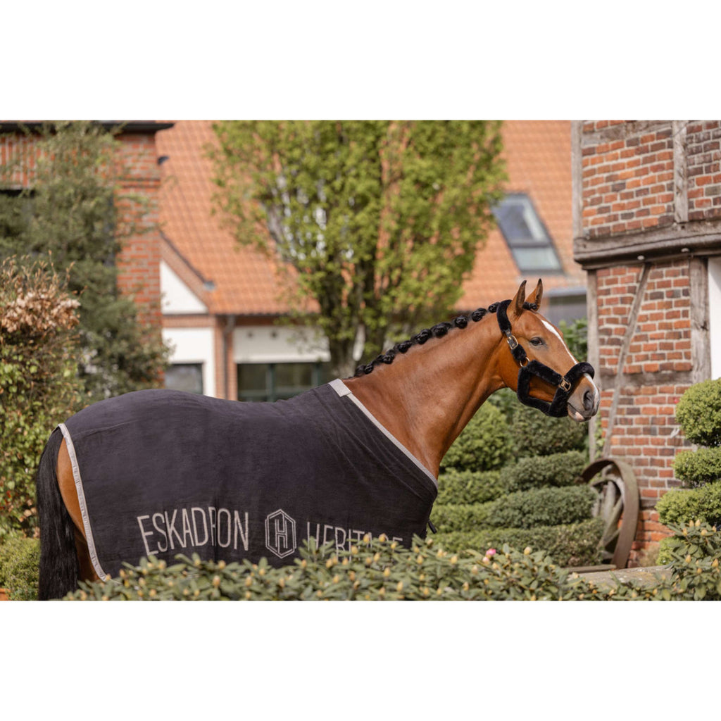 Eskadron Cabestro Heritage Faux Fur Complete Dp Negro