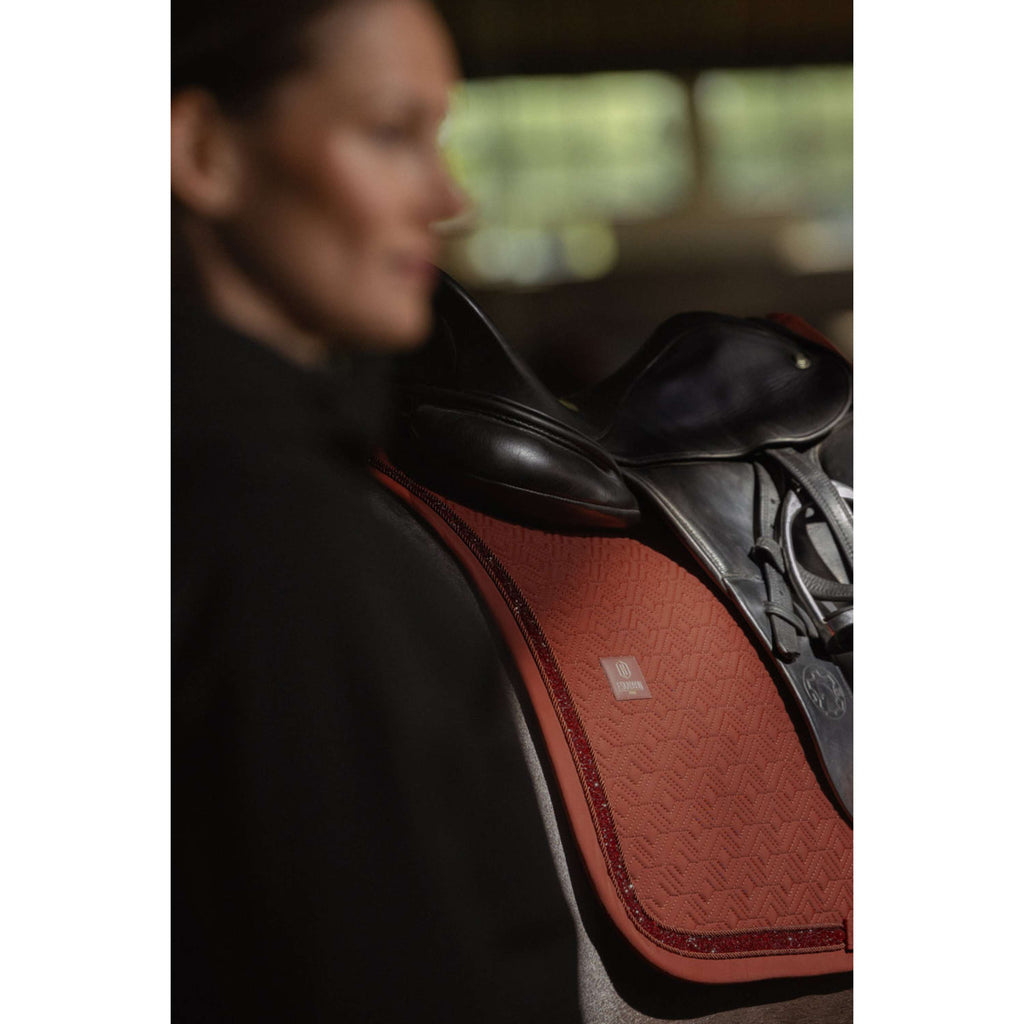 Eskadron Mantilla Heritage Pro Soft Jewel Doma Clásica Merlot