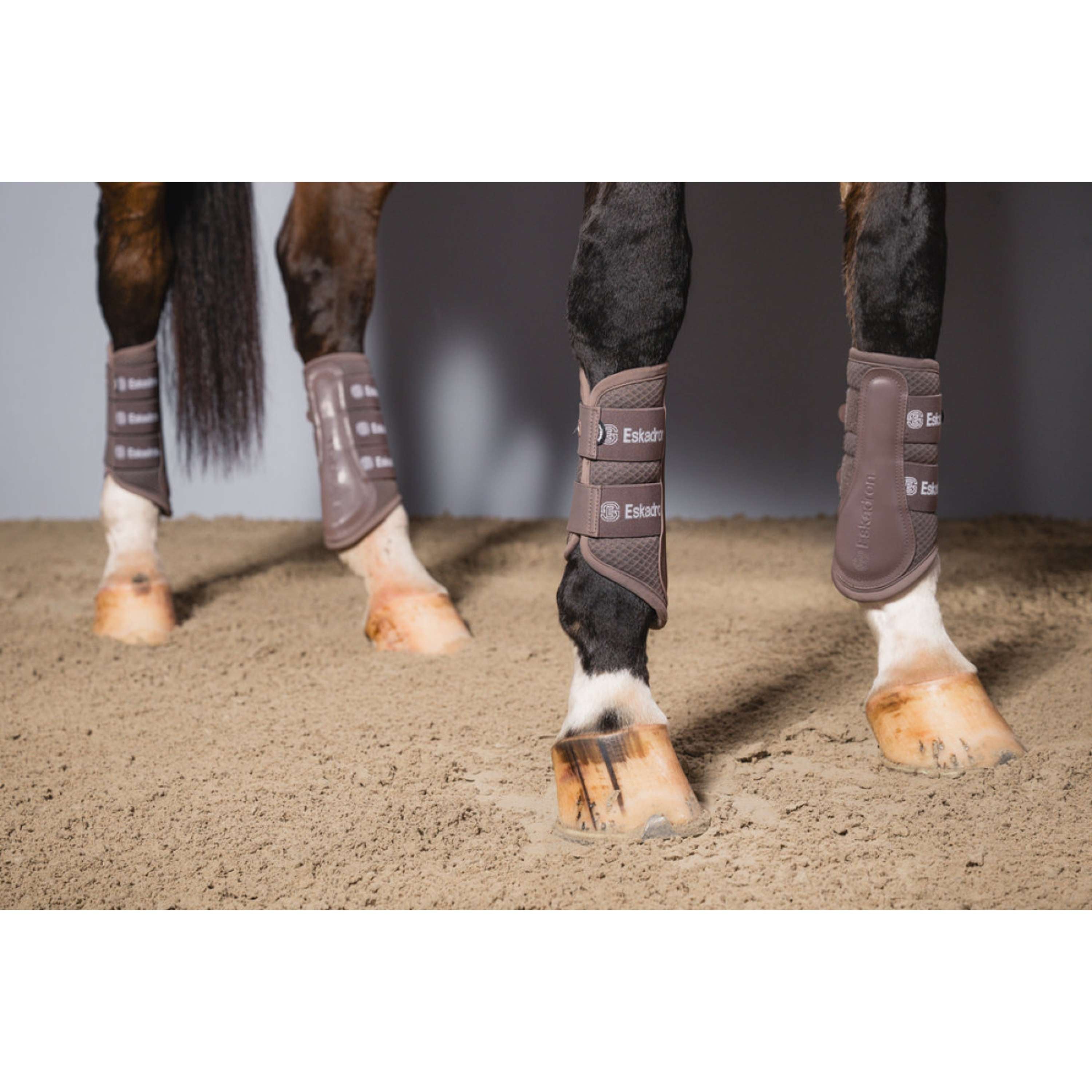 Eskadron Protectores de piernas Dynamics Mesh Powdertaupe