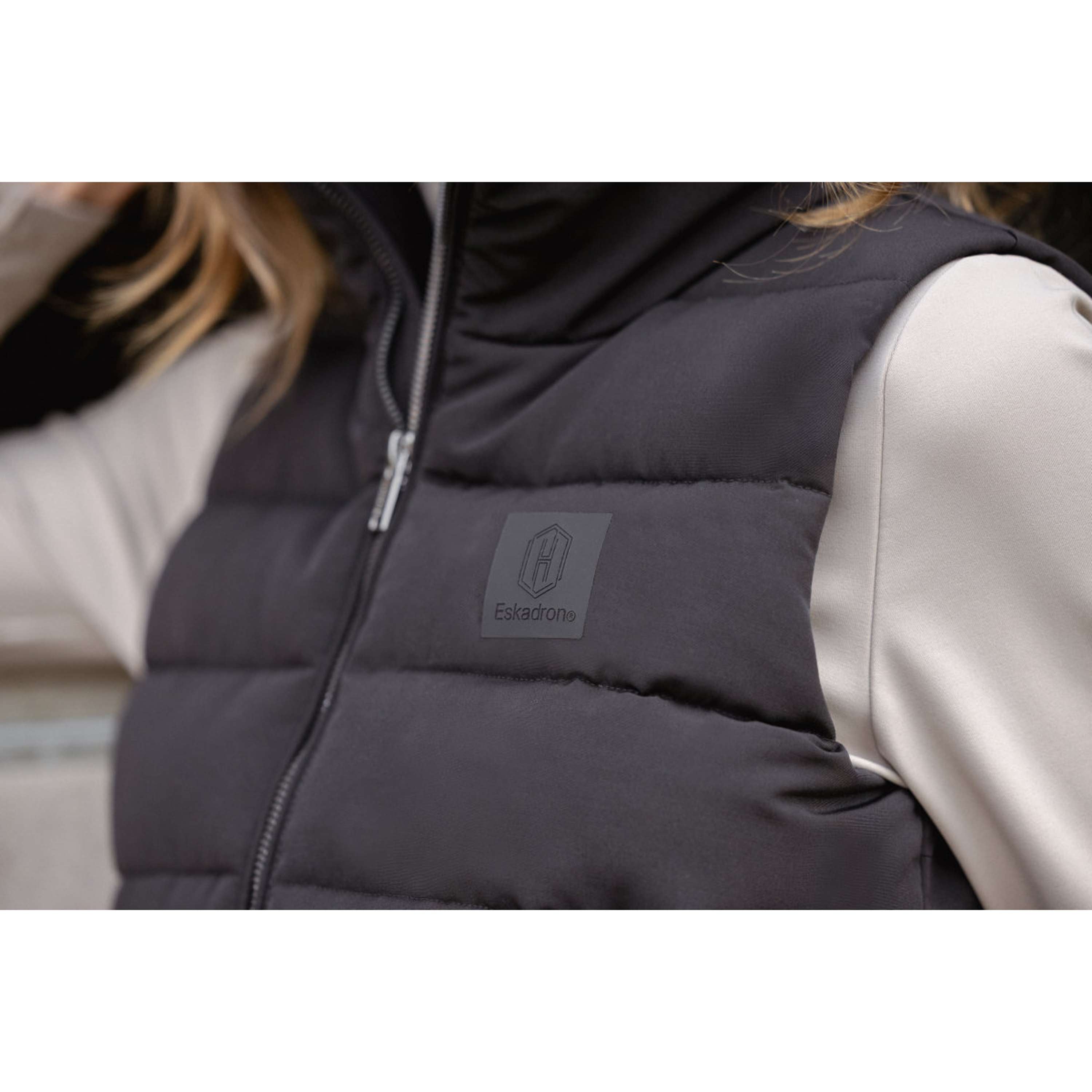 Eskadron Chaleco Heritage Quilt Waistcoat Negro