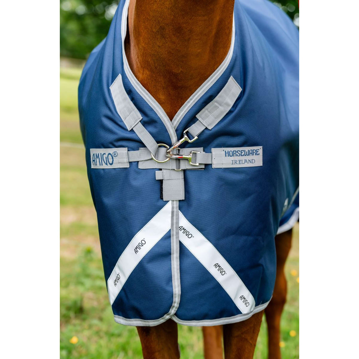 Amigo by Horseware Bravo 12 Plus T/O 100g Navy/Titanium Grey