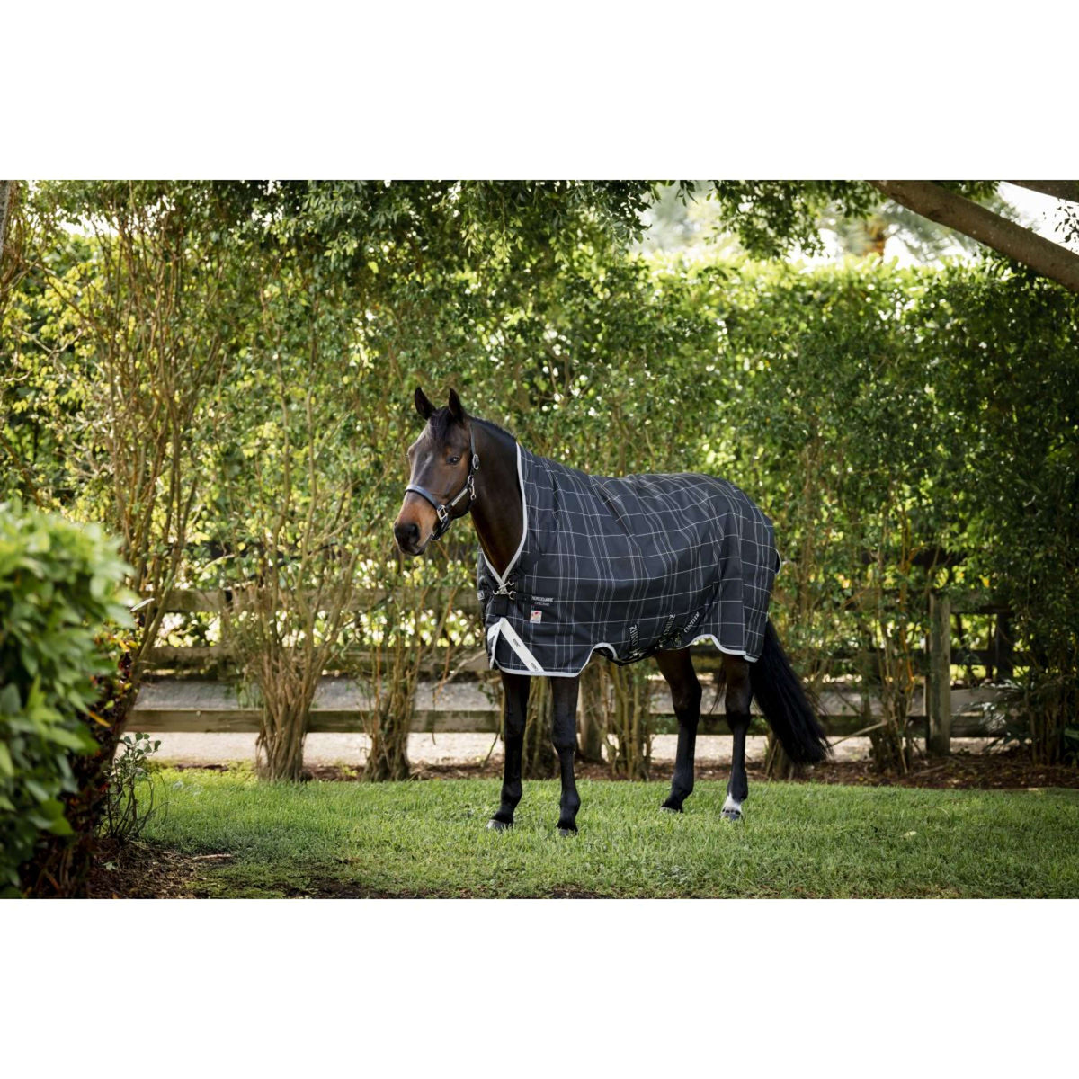 Rhino Wug Turnout 250g Varilayer Black/Grey/White Check/Gray