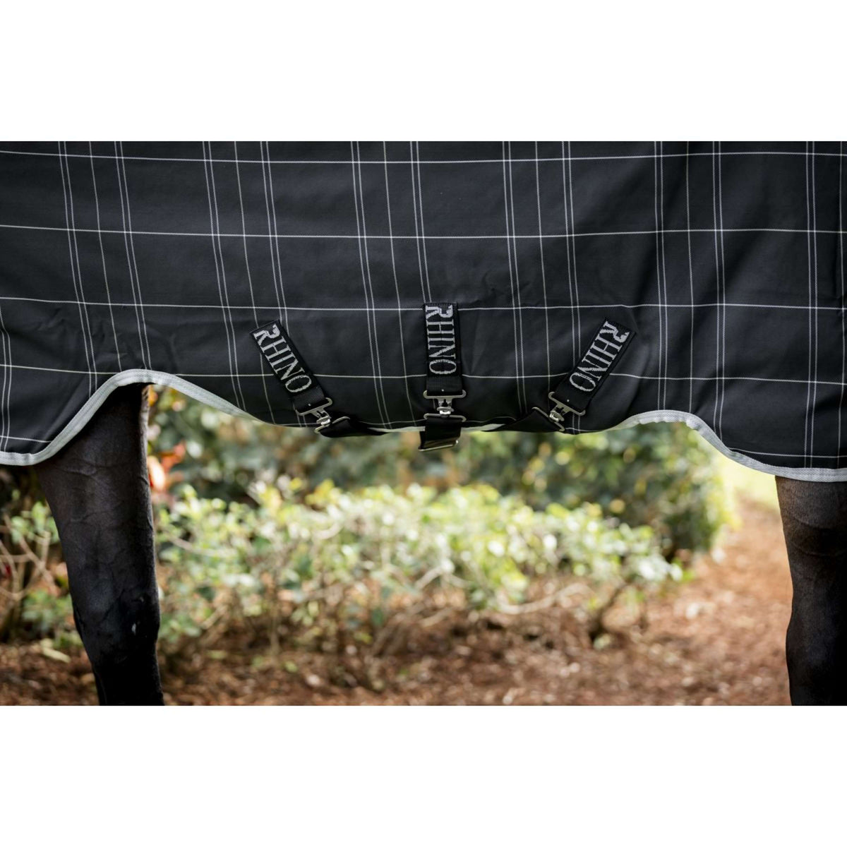Rhino Wug Turnout 250g Varilayer Black/Grey/White Check/Gray