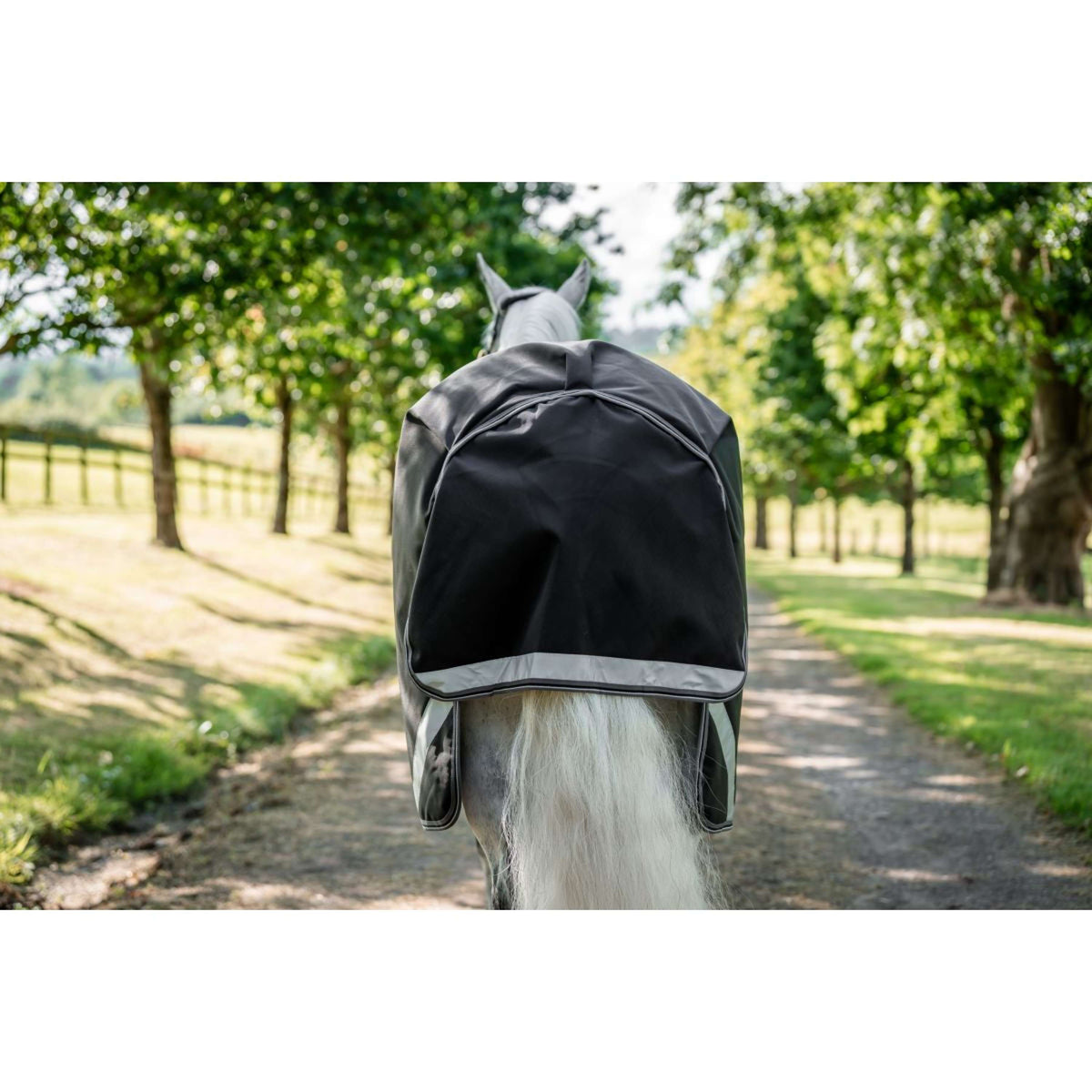 Rambo Turnout Rug 1680D Varilayer 450g Black/Thunderstorm Grey/Silver