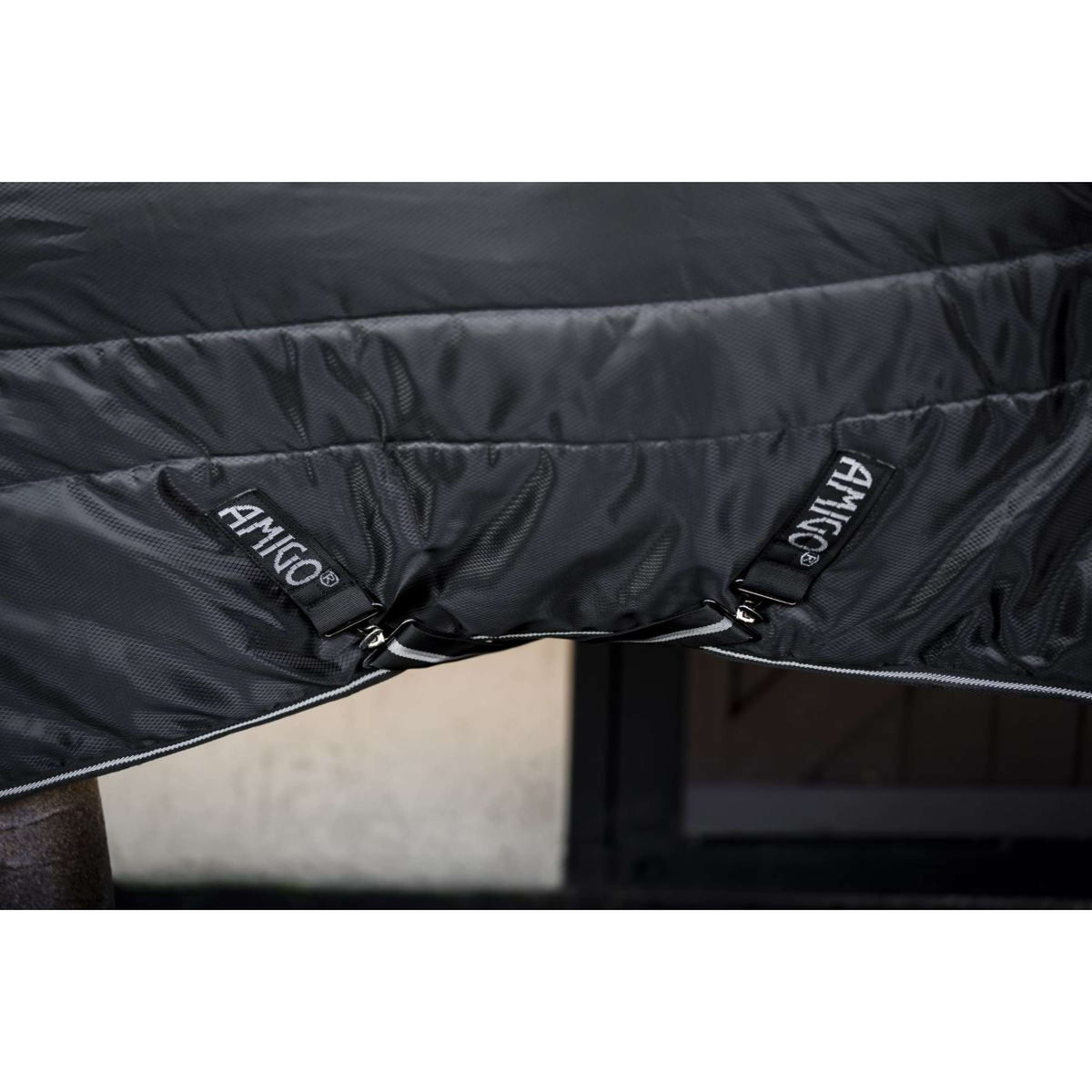 Amigo Ripstop Insulator Stable 50g Black/Black/Silver
