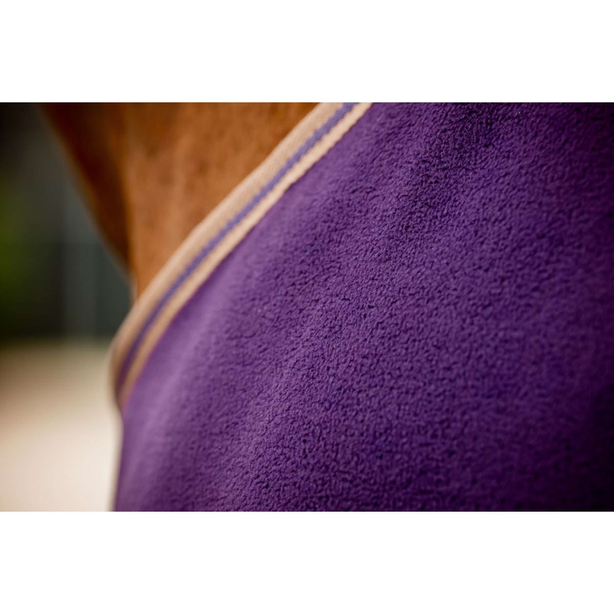 Amigo Jersey Cooler Winterberry/Taupe