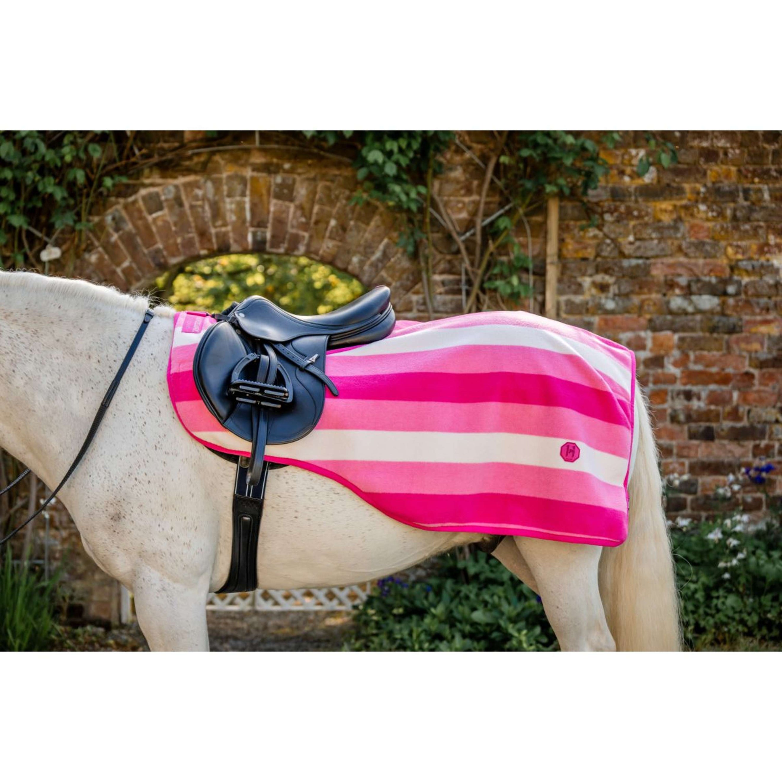 Horseware Manta de ejercicio Newmarket Witney Pink Horseware Manta de ejercicio Newmarket Witney Pink