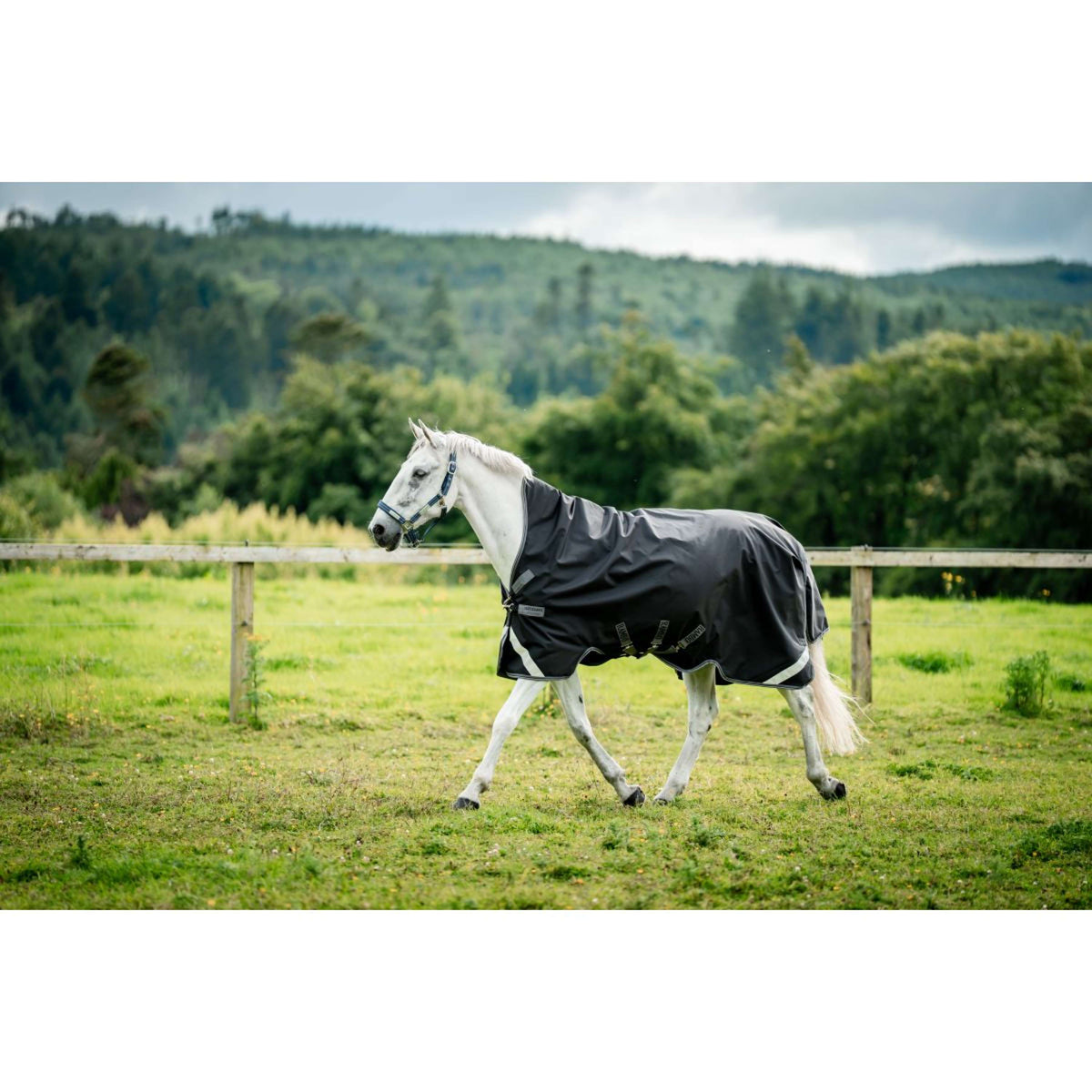 Rambo Wug Turnout Med 200g Black/Thunderstorm Grey