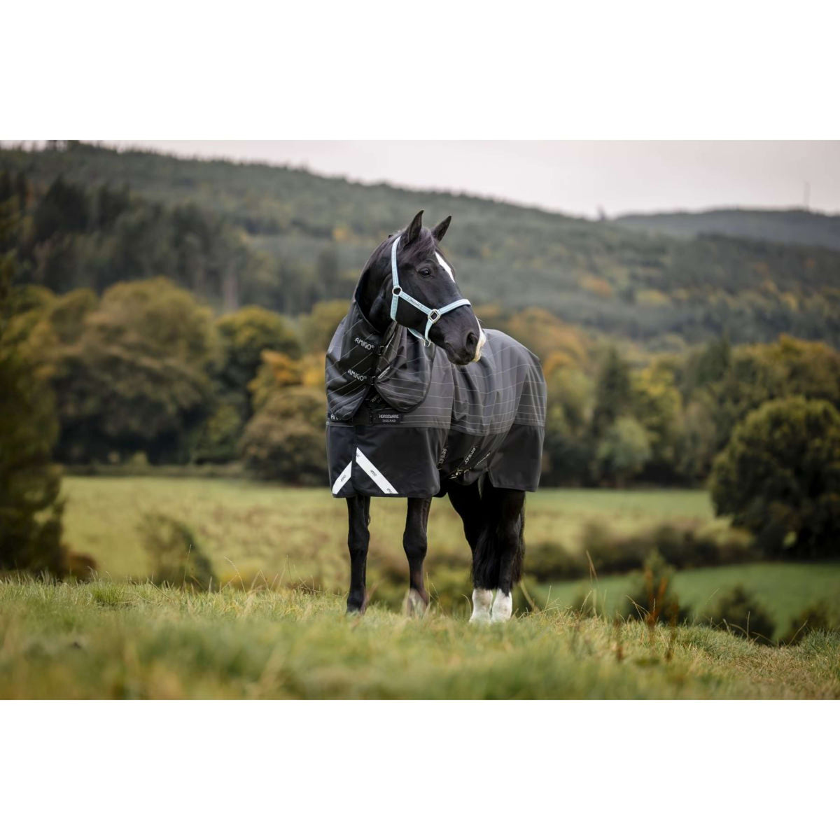 Amigo Turnout Rug FieldSafe Reflectech Plus 1200D 100g Black/Reflective/Black