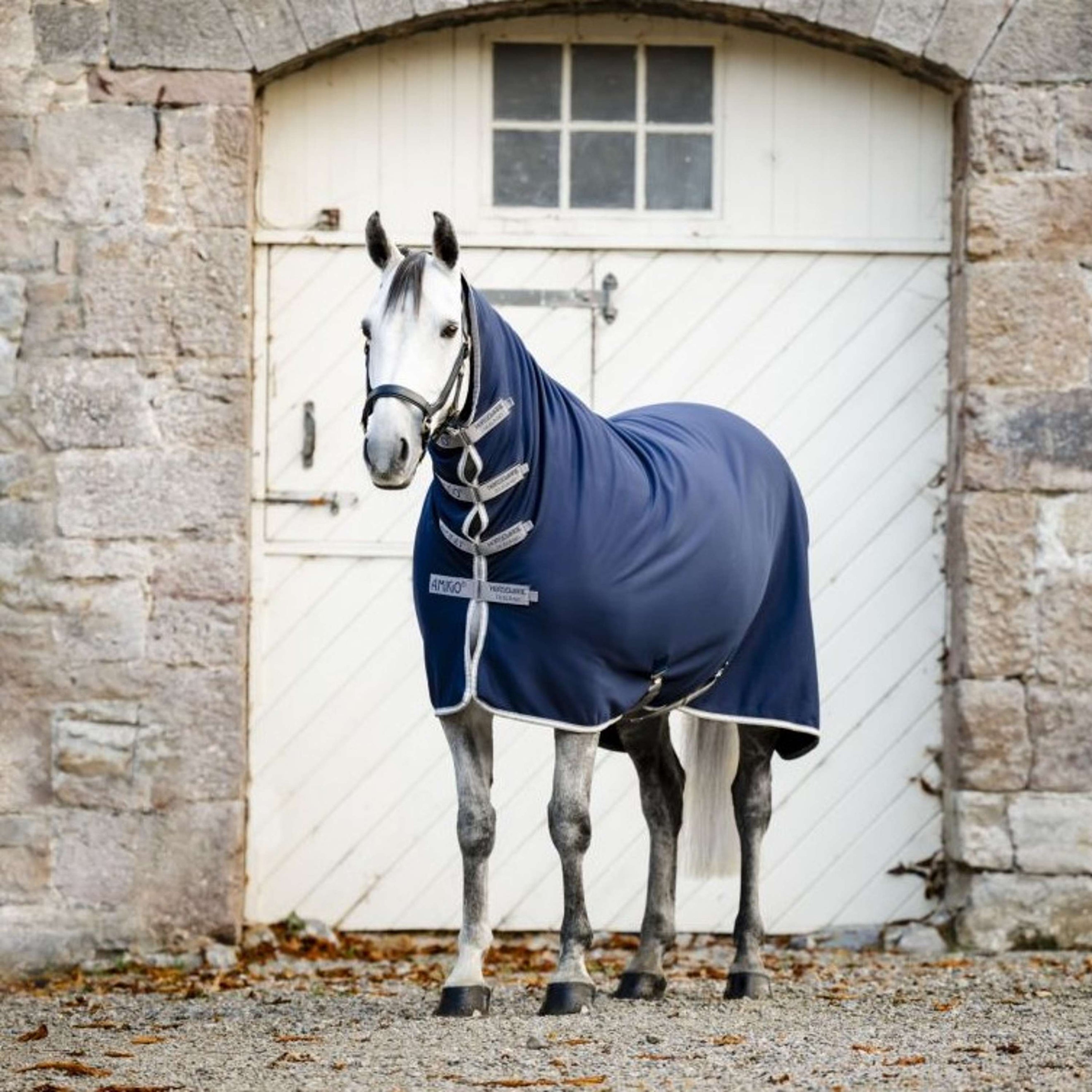 Amigo Jersey Integrated Cooler Navy/Titanium Grey/Silver Amigo Jersey Integrated Cooler Navy/Titanium Grey/Silver