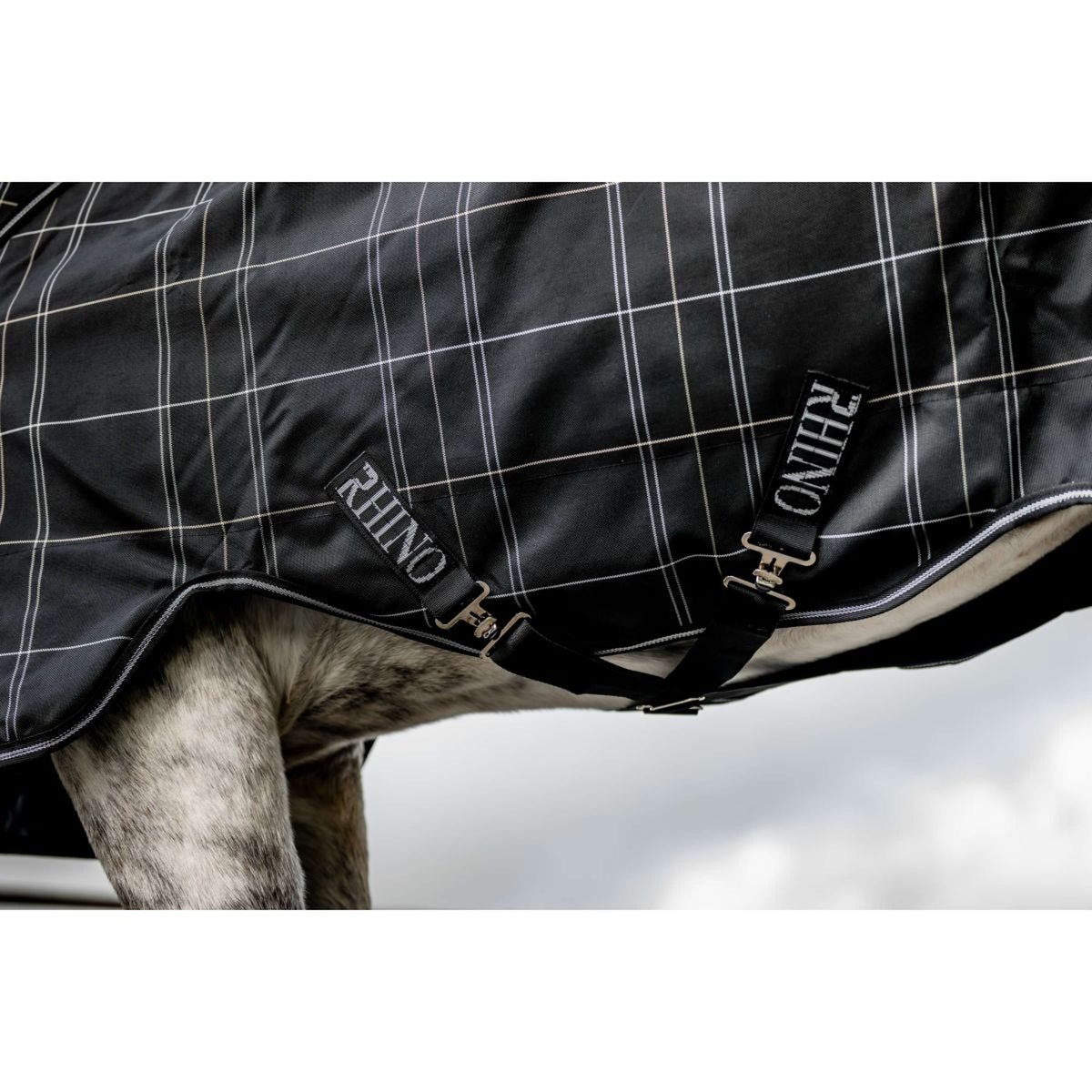 Rhino Turnout Plus Pony Bundle 0g + 200g Cuadro negro/Negro/Blanco
