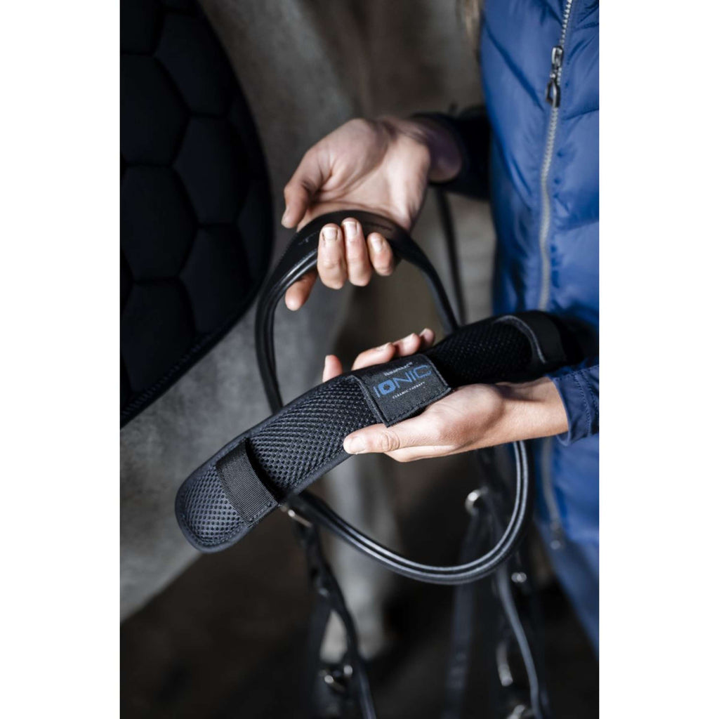 Horseware Protector de Cabezada Ionic Negro