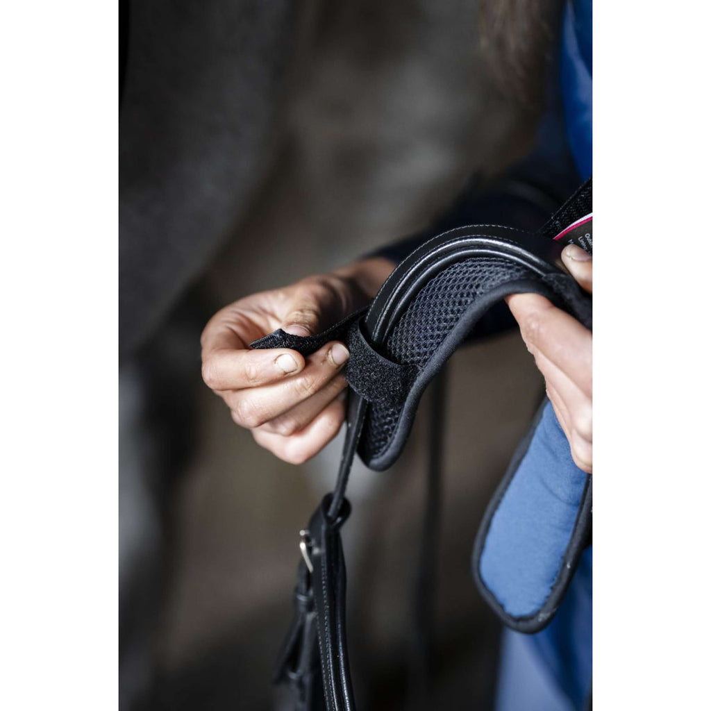 Horseware Protector de Cabezada Ionic Negro