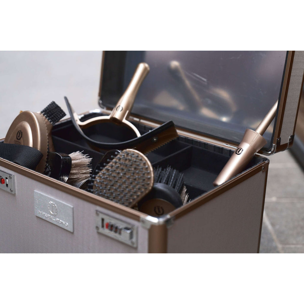 Imperial Riding Caja de Limpieza IRHShiny Taupe