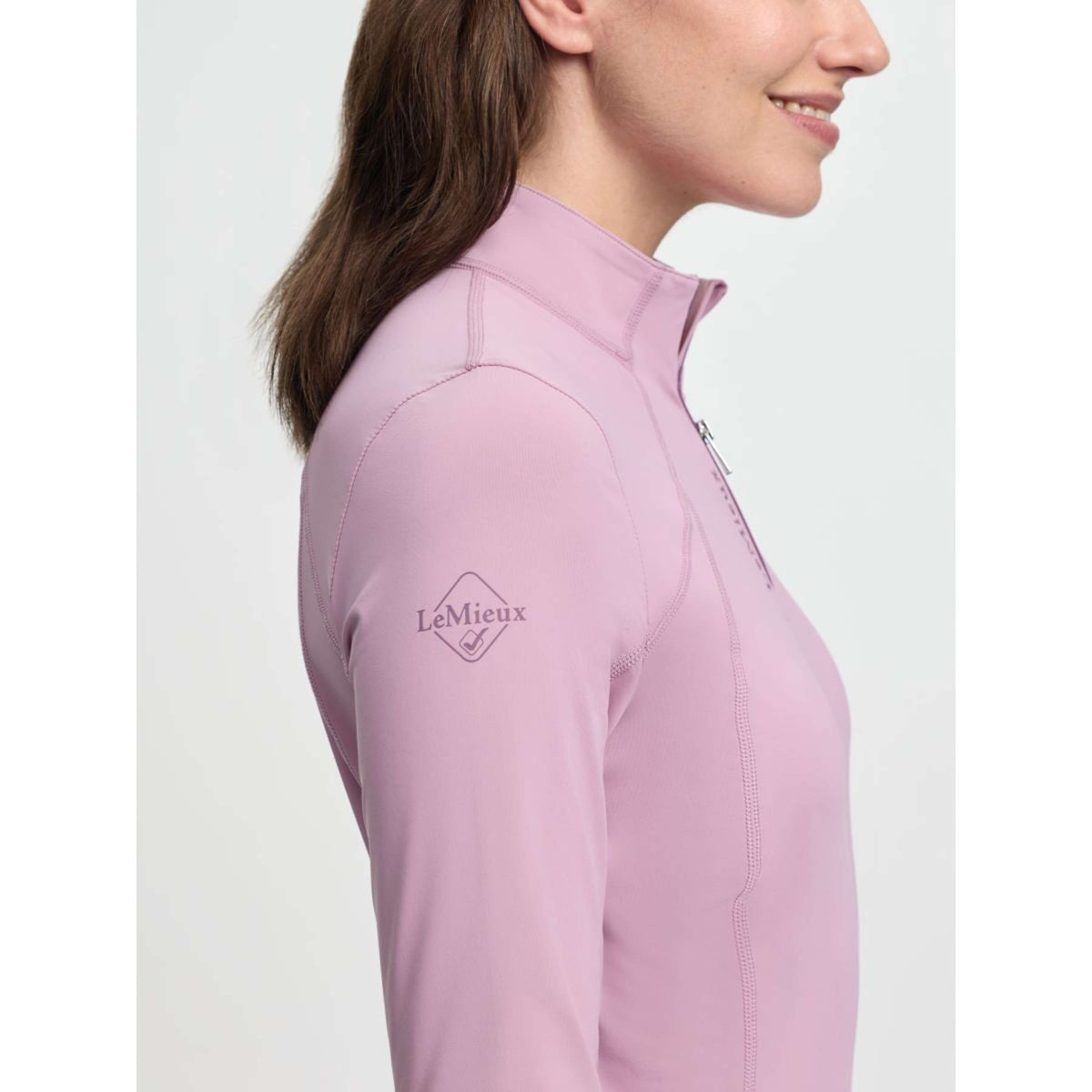 LeMieux Strato Base Classique Fondant