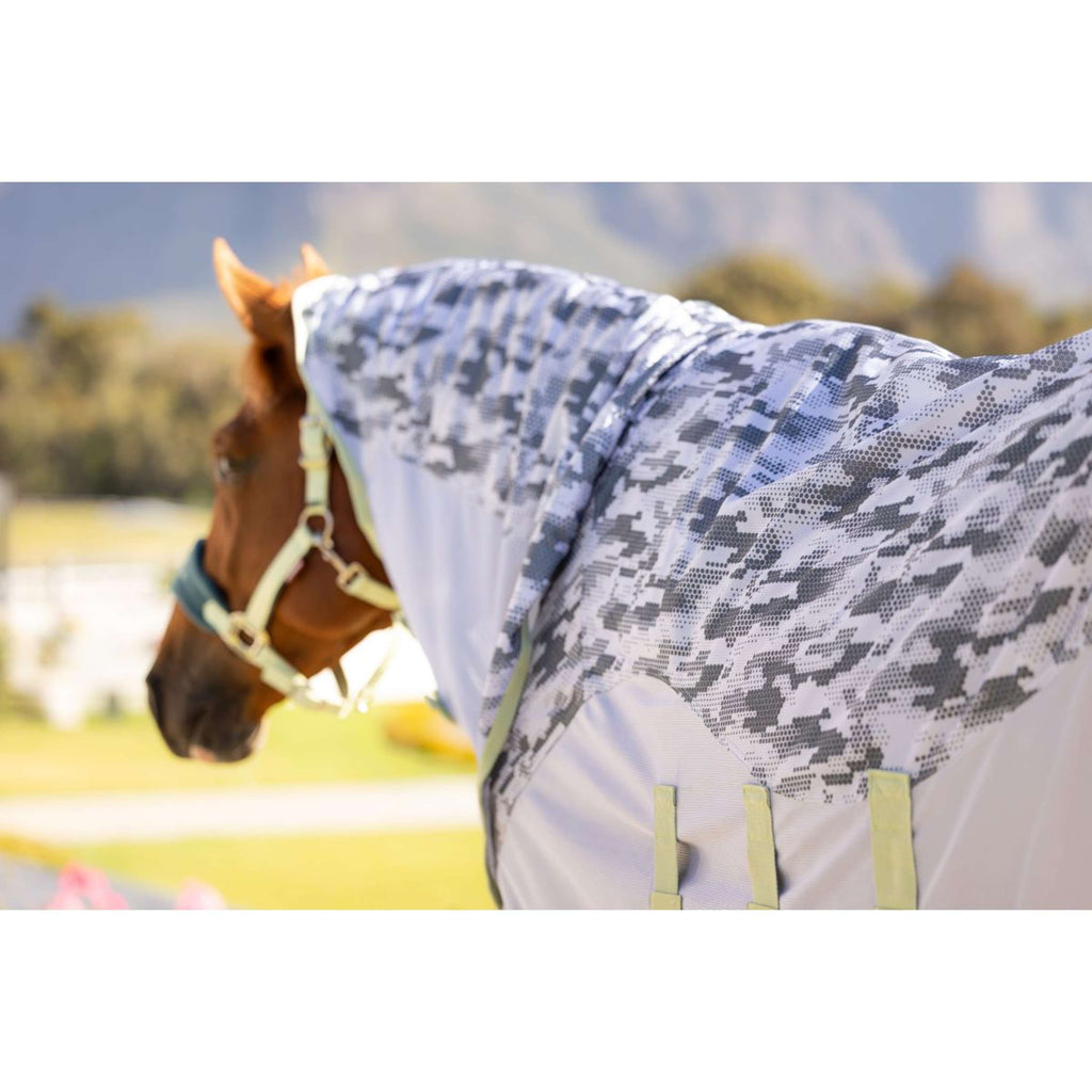 LeMieux Manta Antimoscas Arika Camo-Tek con cuello Macaron