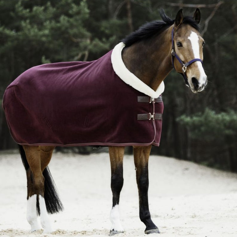 Kentucky Horsewear Manta para el sudor Show Fleece Heavy Bordeaux