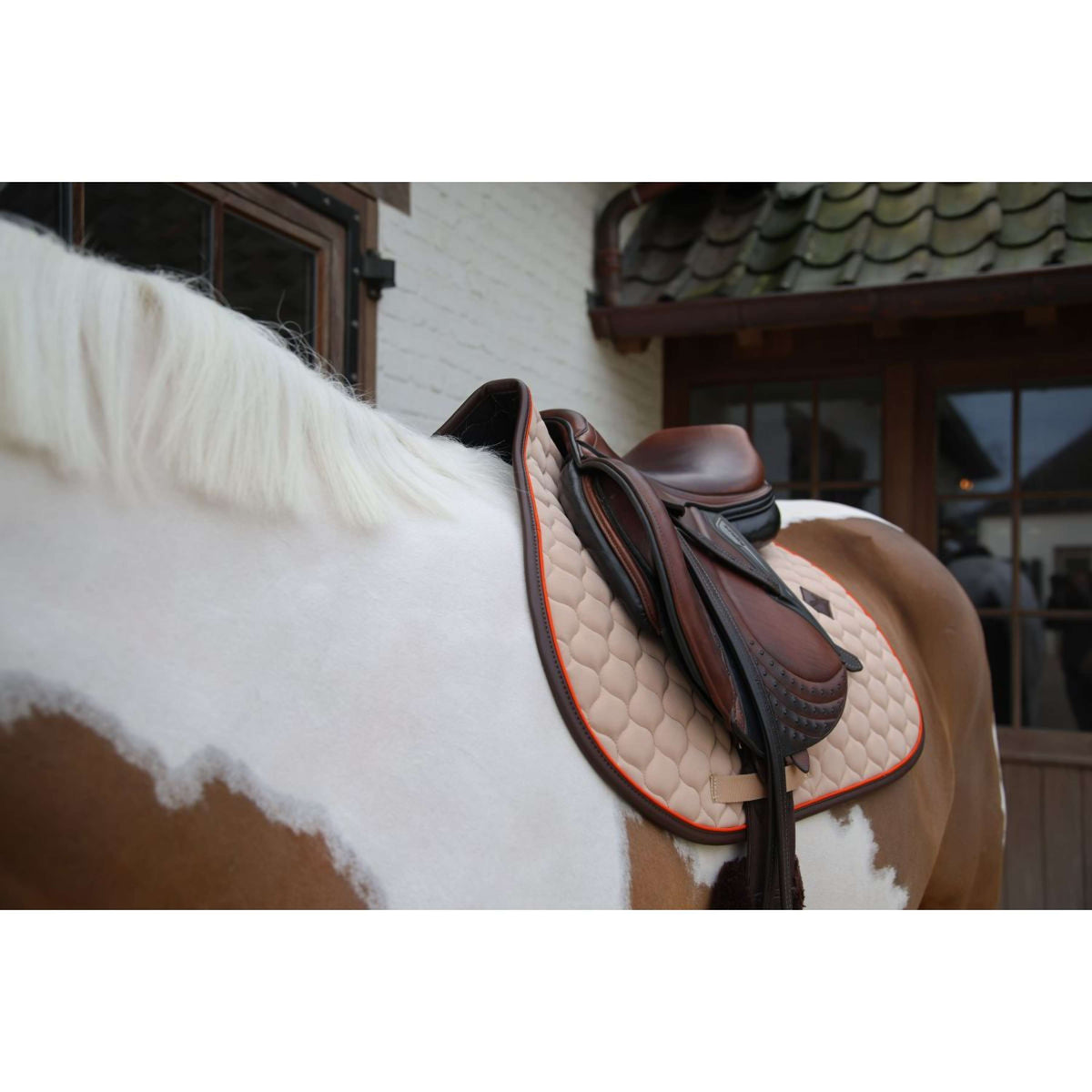 Kentucky Horsewear Mantilla Onion Quilt Leather Neon saltando Beige