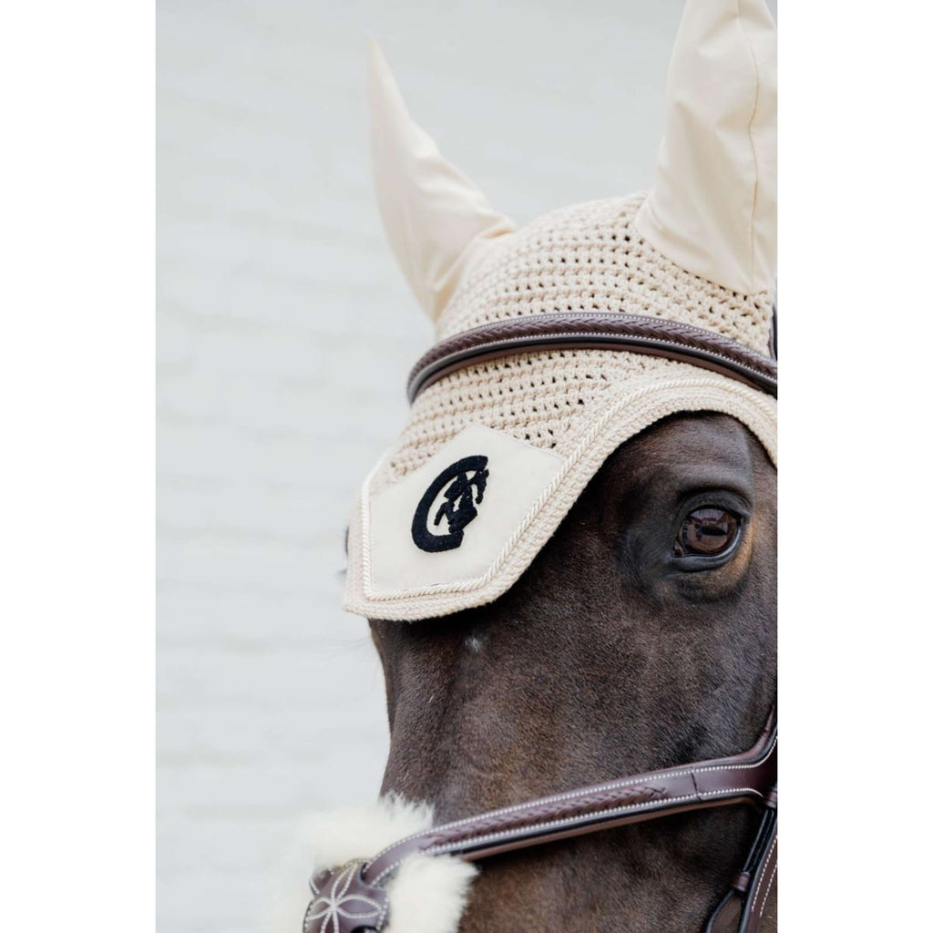Kentucky Horsewear Bonete para Orejas Wellington 3D Logo Soundless Beige