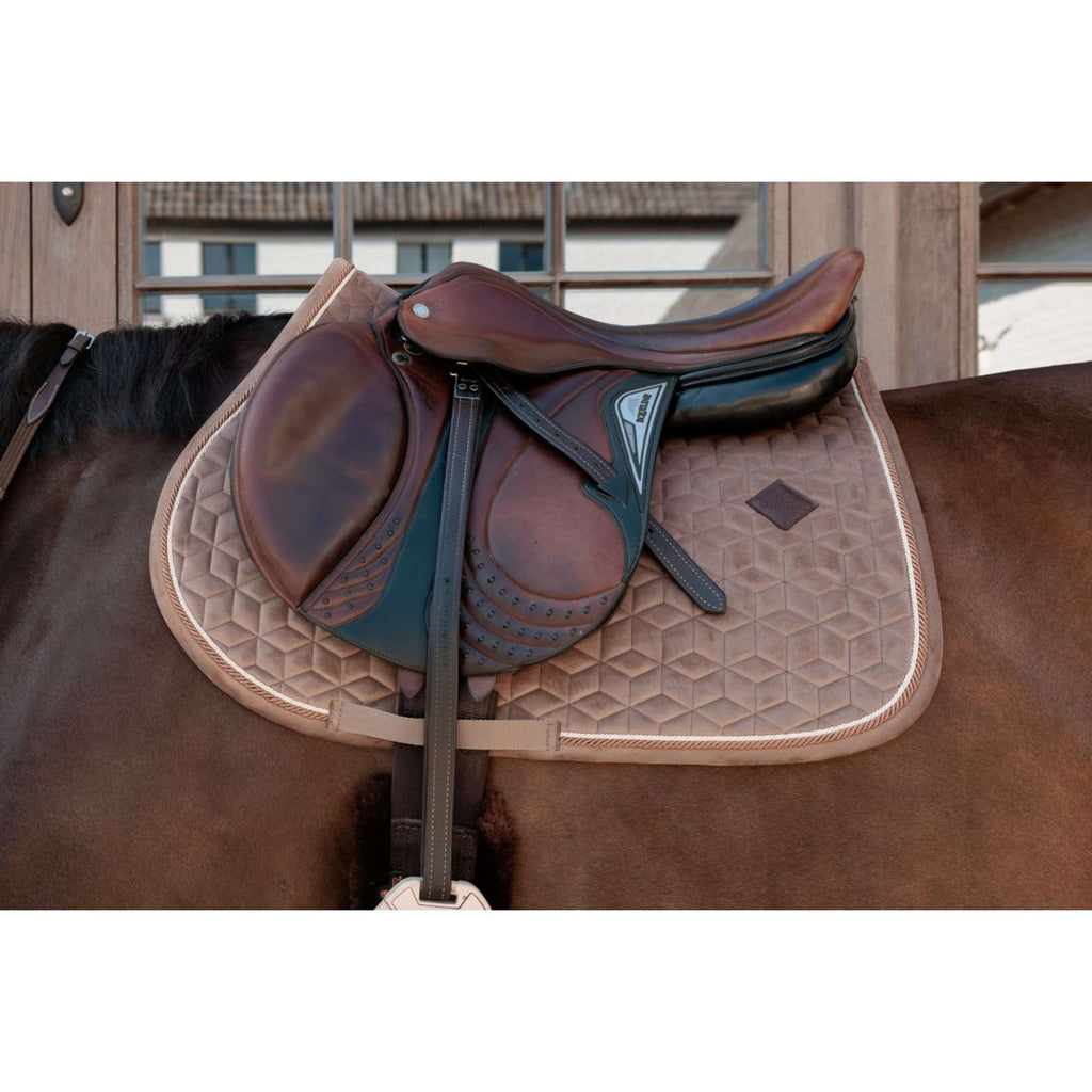 Kentucky Mantilla Velvet saltando Beige