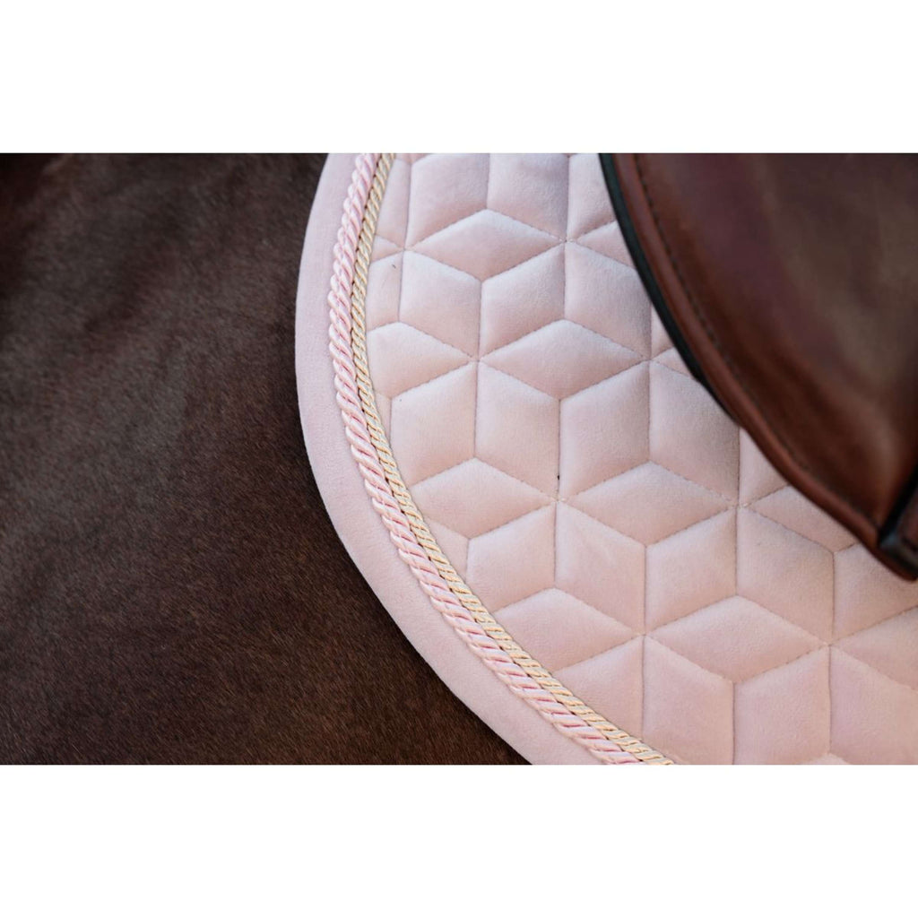 Kentucky Mantilla Velvet saltando Soft Rose