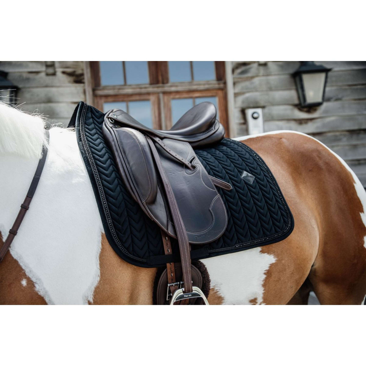 Kentucky Horsewear Mantilla Velvet Pearls Doma Negro