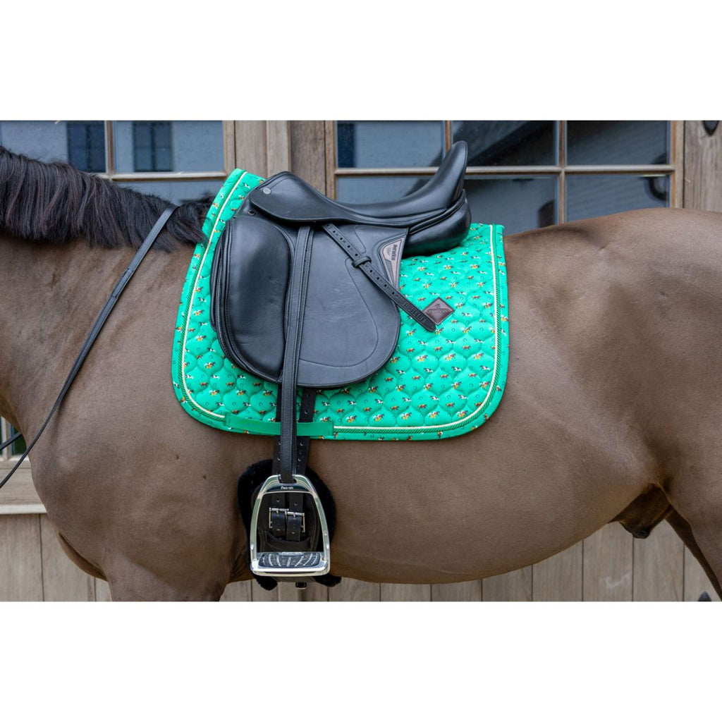 Kentucky Mantilla Velvet Horse Printing Doma clásica Verde