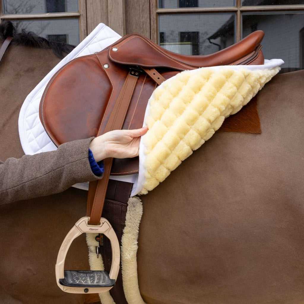 Kentucky Mantilla Skin Friendly Diamond saltando Blanco