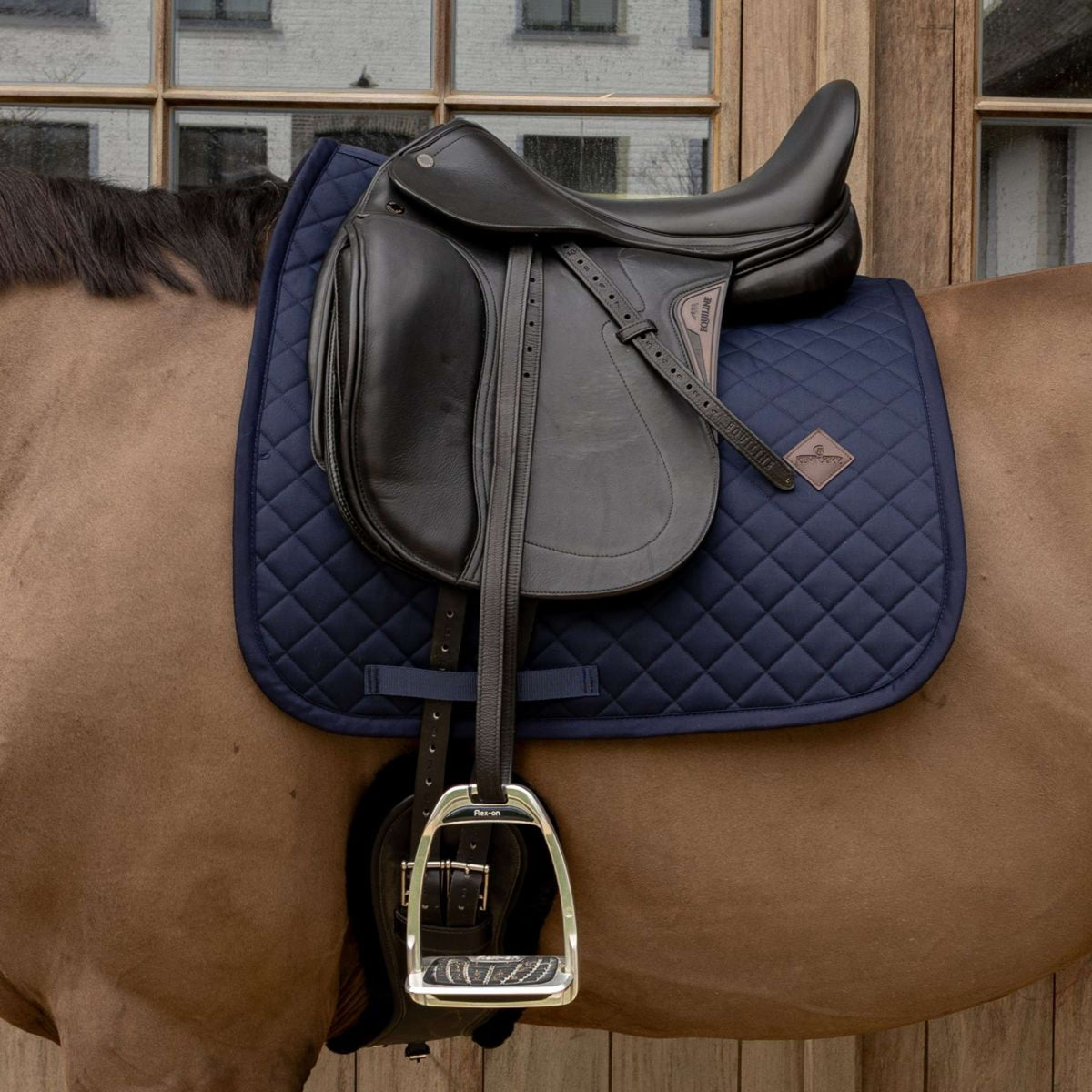 Kentucky Mantilla Skin Friendly Diamond Doma clásica Navy
