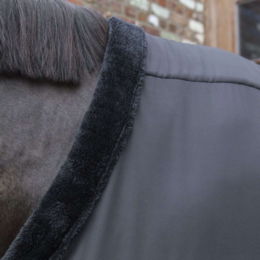 Kentucky Horsewear Protector de Pecho Negro