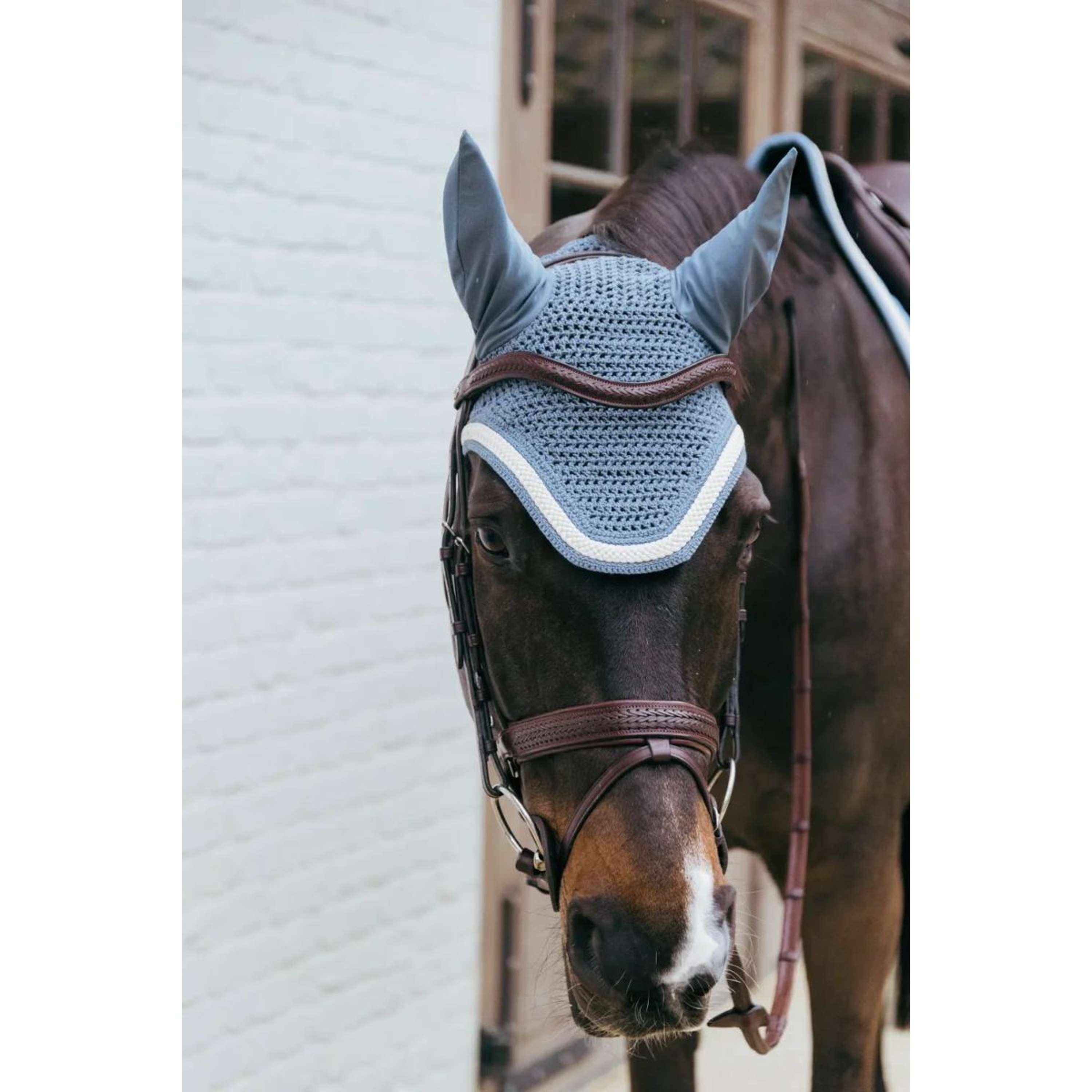 Kentucky Horsewear Bonete para Orejas Wellington Trenzado Azul claro