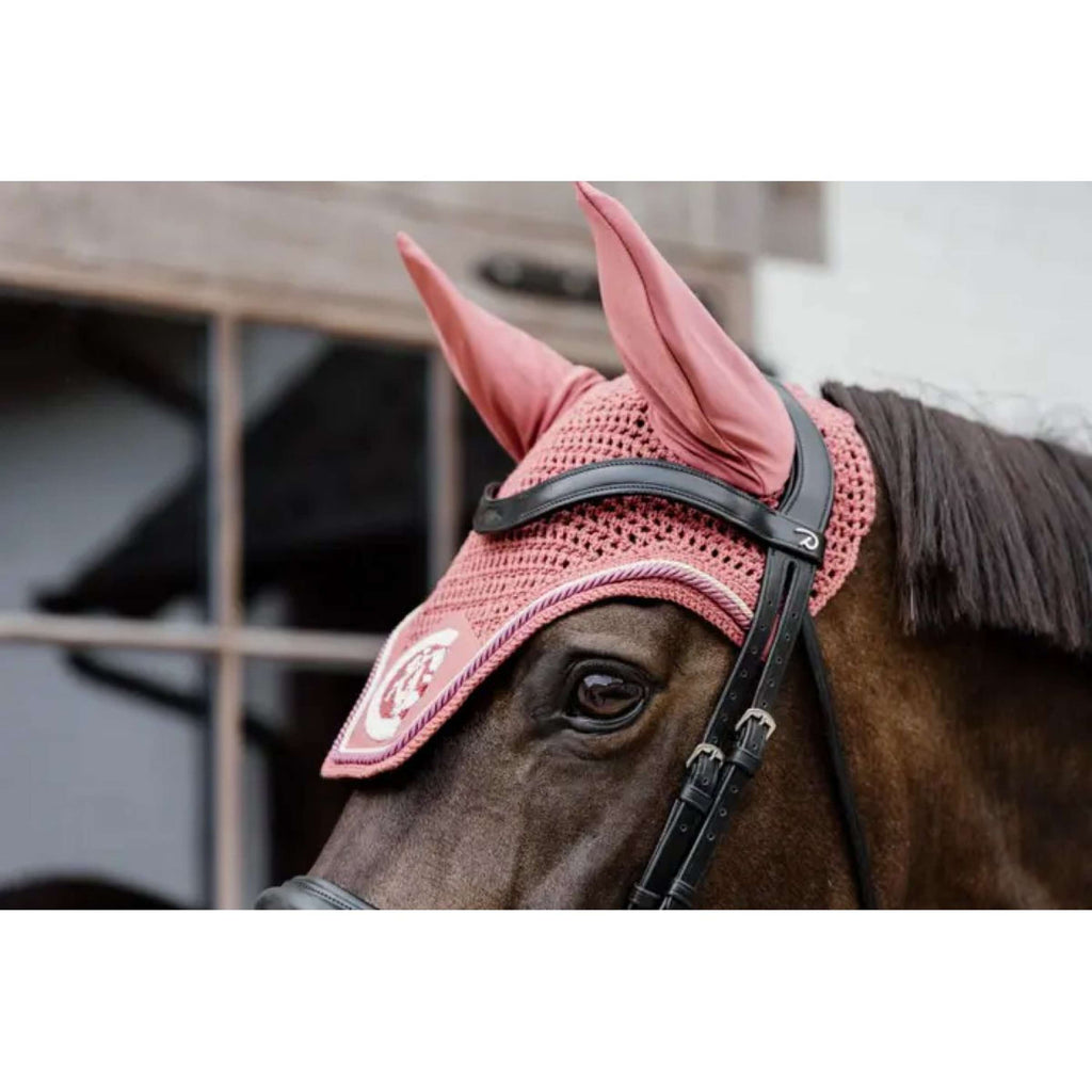 Kentucky Horsewear Bonete para Orejas Wellington 3D Logo Fucsia