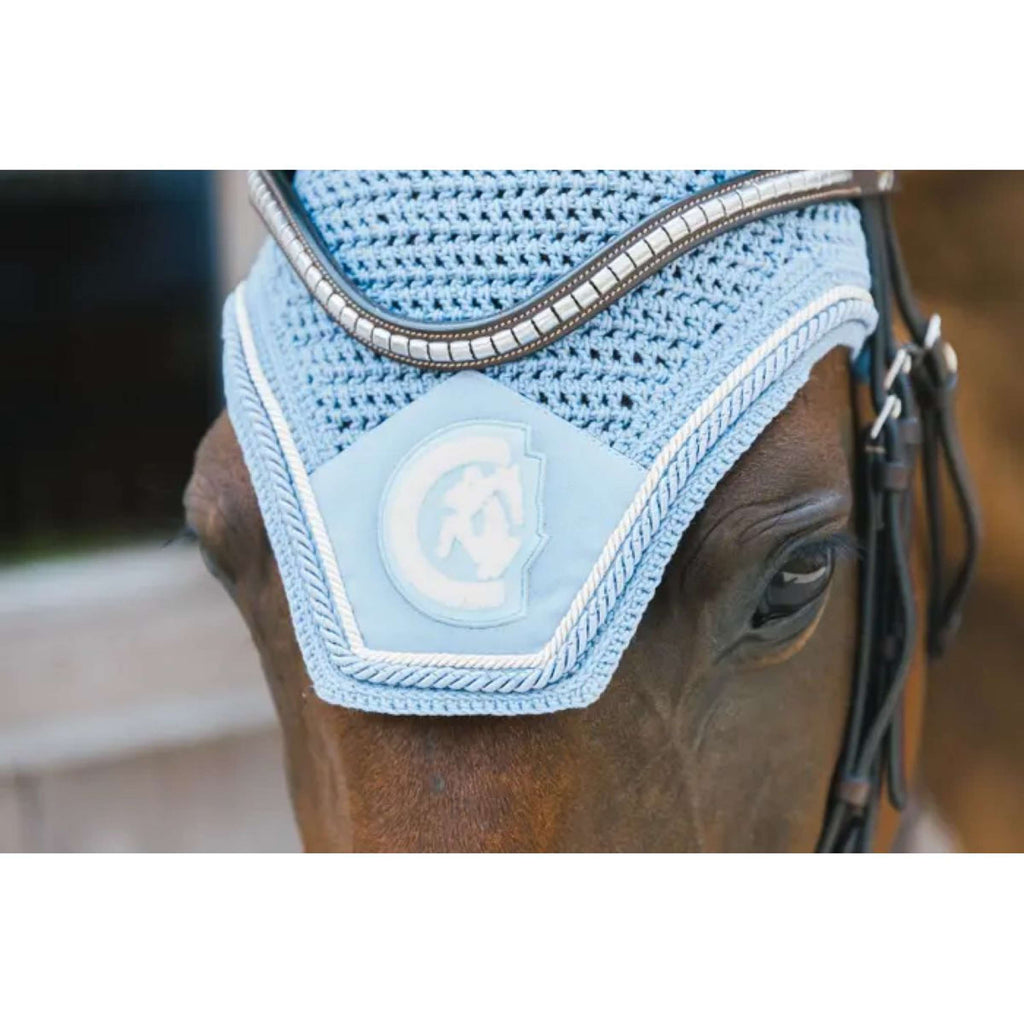 Kentucky Horsewear Bonete para Orejas Wellington 3D Logo Azul Claro