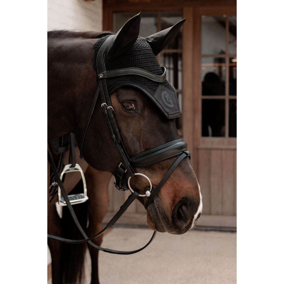 Kentucky Bonete para Orejas Wellington Sparkling Logo Negro