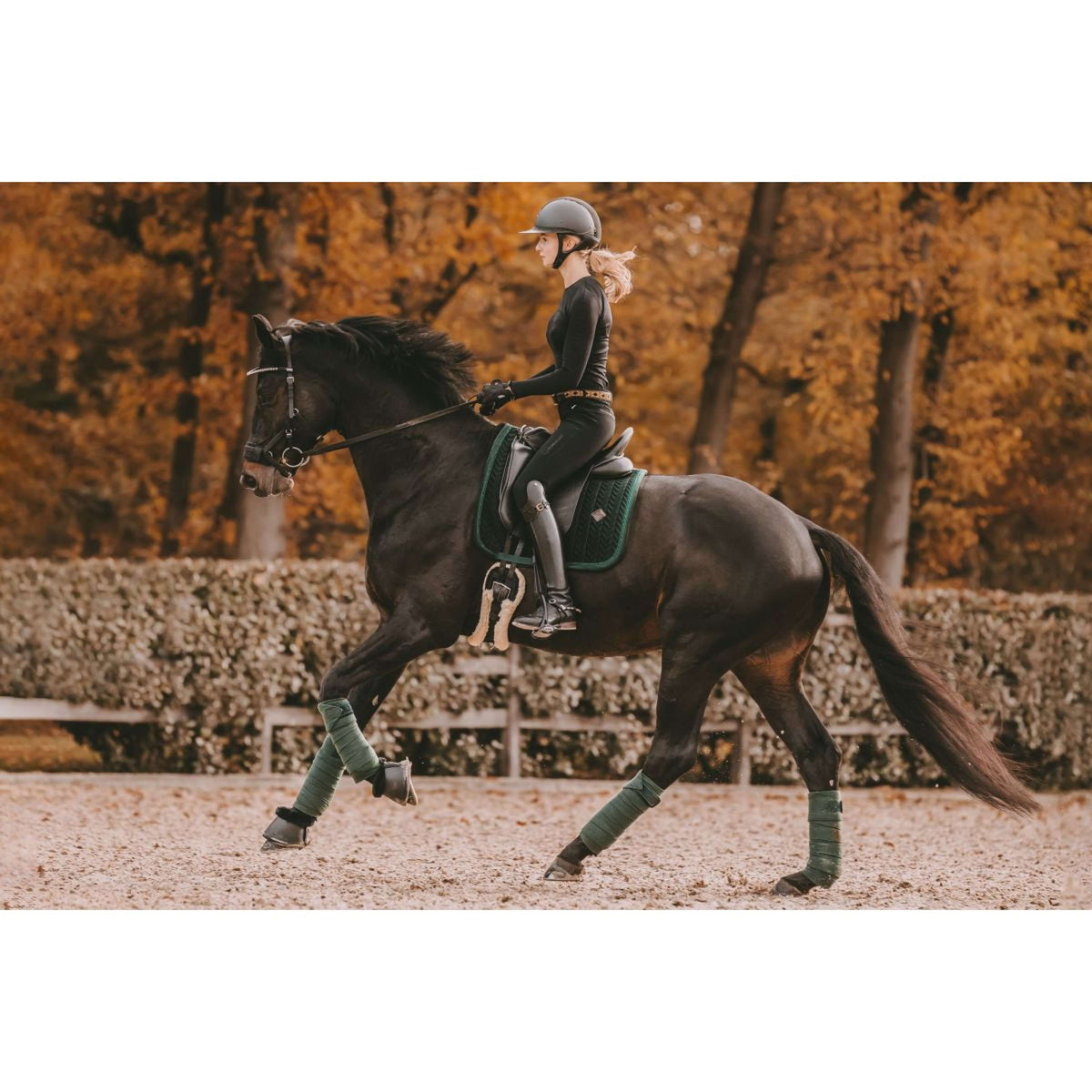 Kentucky Horsewear Mantilla Velvet Pearls Doma clásica Pine Green