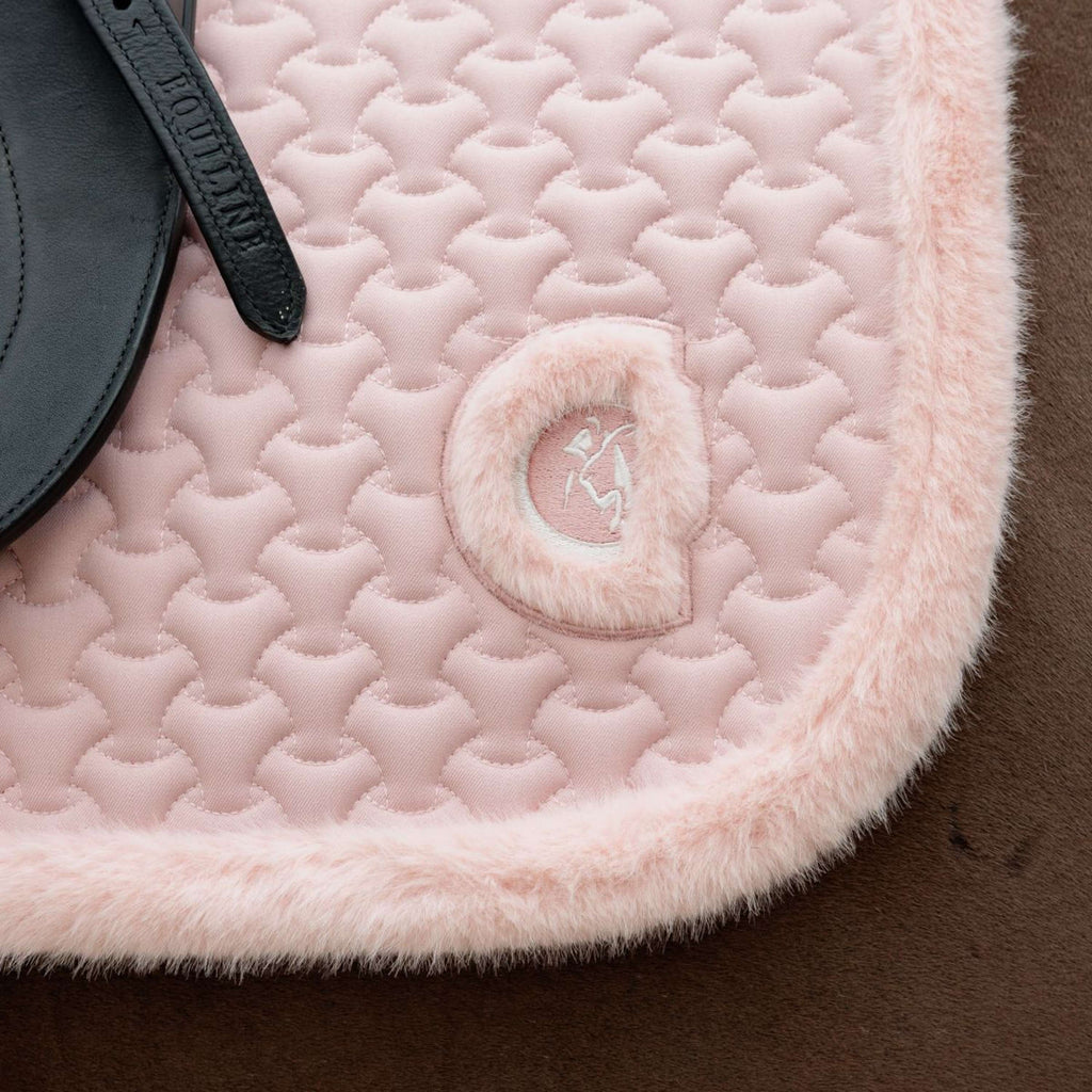 Kentucky Horsewear Mantilla Fake Fur Onion Quilt Doma clásica Rosa Viejo
