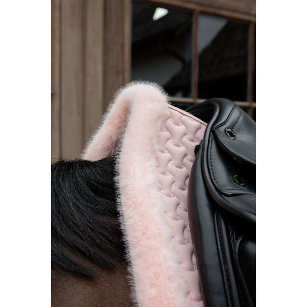 Kentucky Horsewear Mantilla Fake Fur Onion Quilt Doma clásica Rosa Viejo