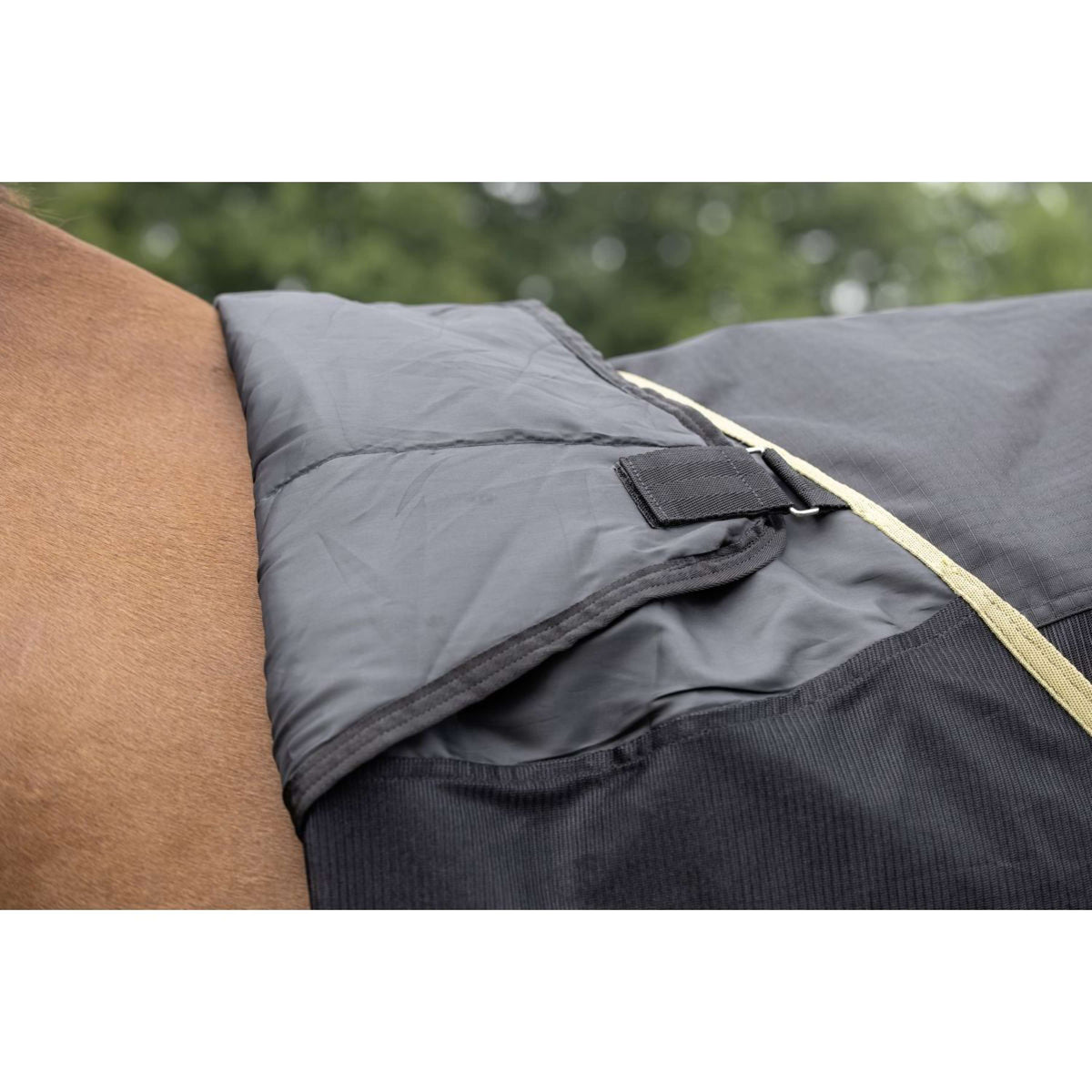 Covalliero Manta Impermeable SS26 Negro